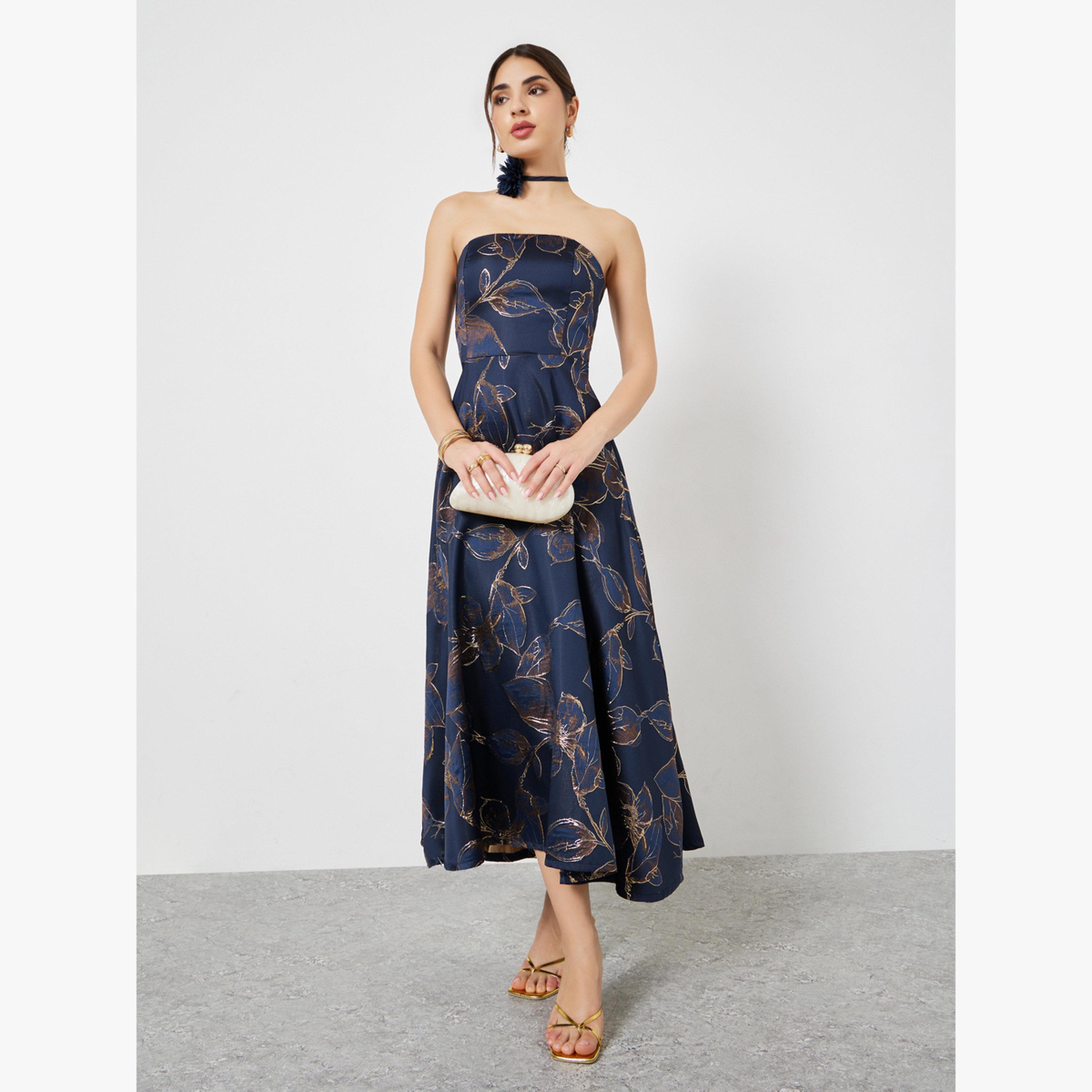 فستان طويل بحافة واسعة وياقة باندو مزين بزهور-women-clothing-dresses-image-2