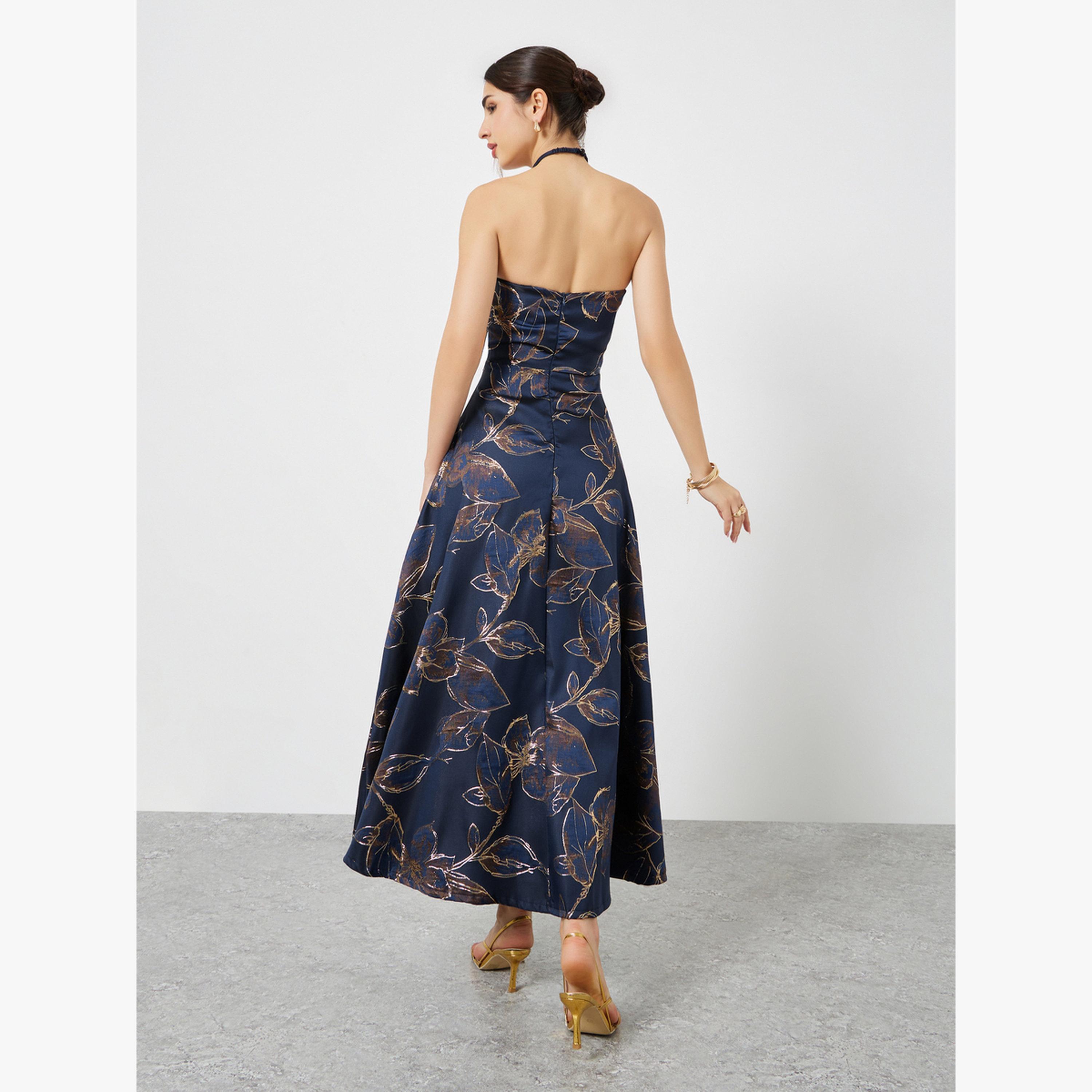 فستان طويل بحافة واسعة وياقة باندو مزين بزهور-women-clothing-dresses-image-4