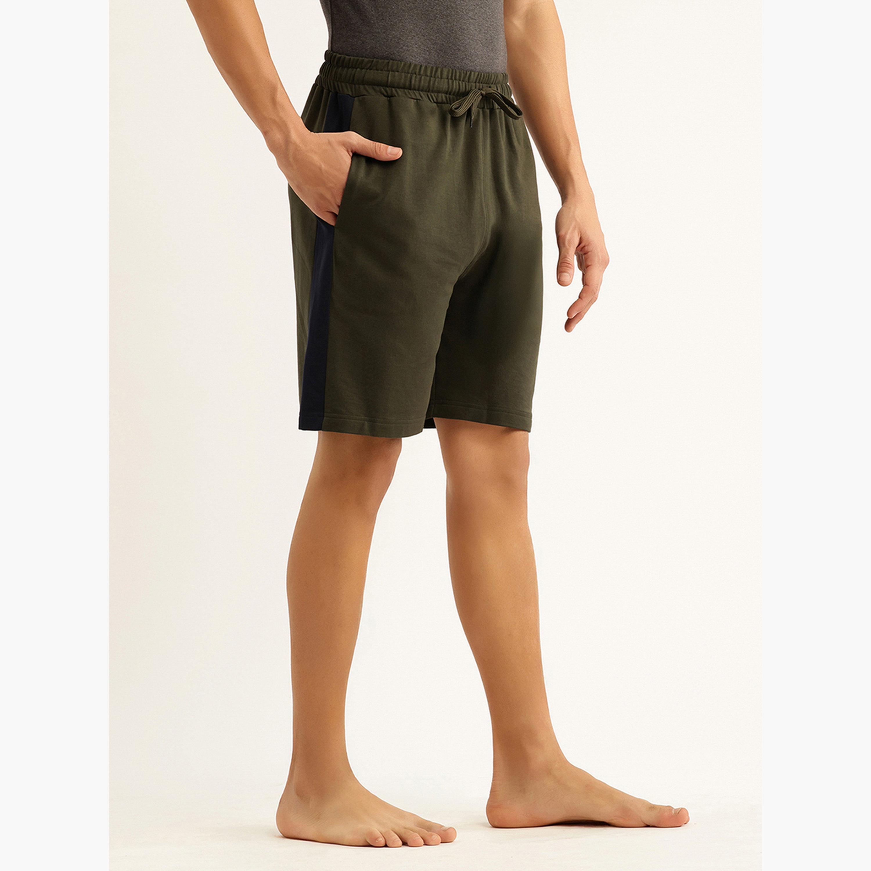 جون بلاير - شورت رجالي من القطن باللون الأخضر مع رباط-men-clothing-bottoms-shorts-image-3