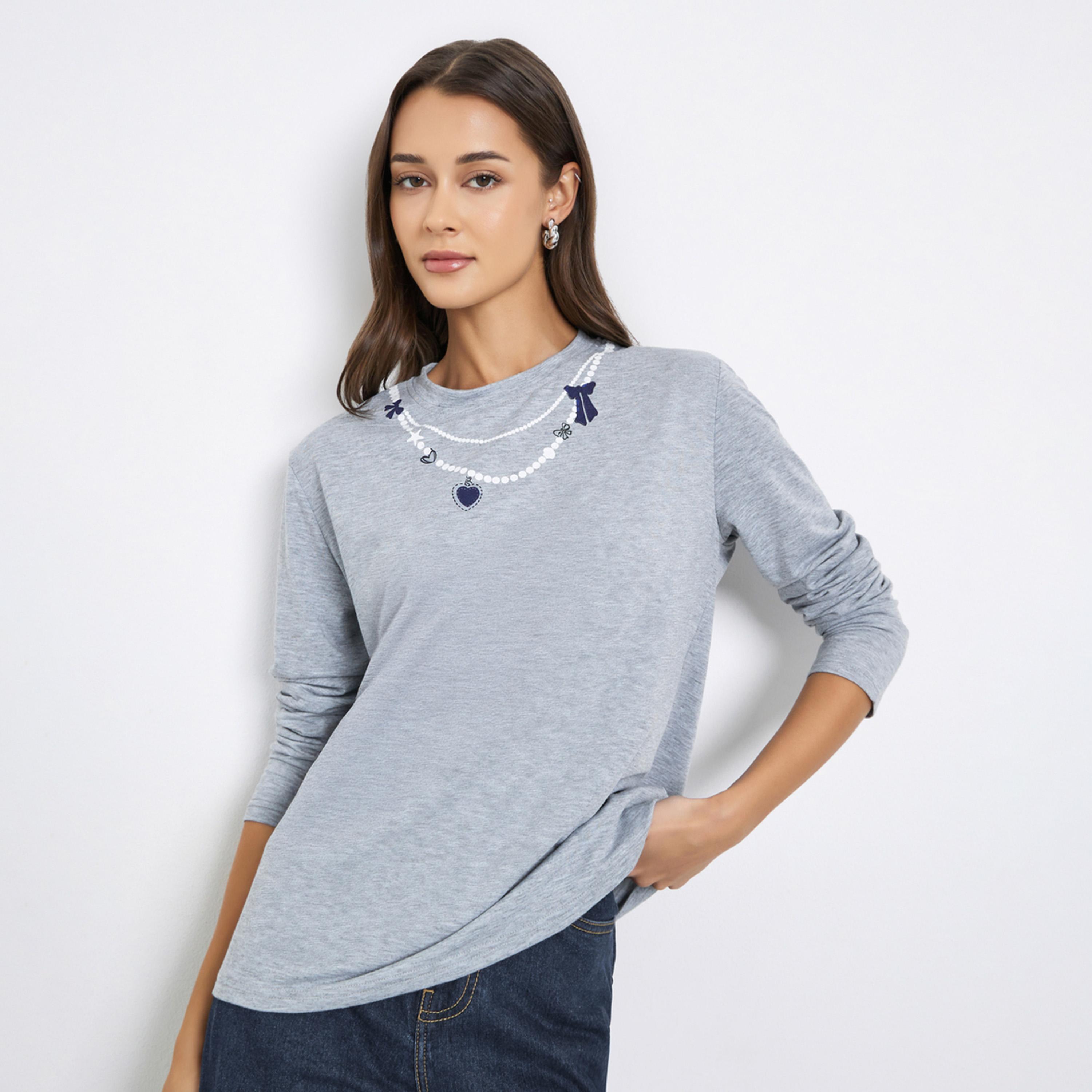 Styli Grey Necklace Graphic Print T-Shirt-women-clothing-tshirts-image-1