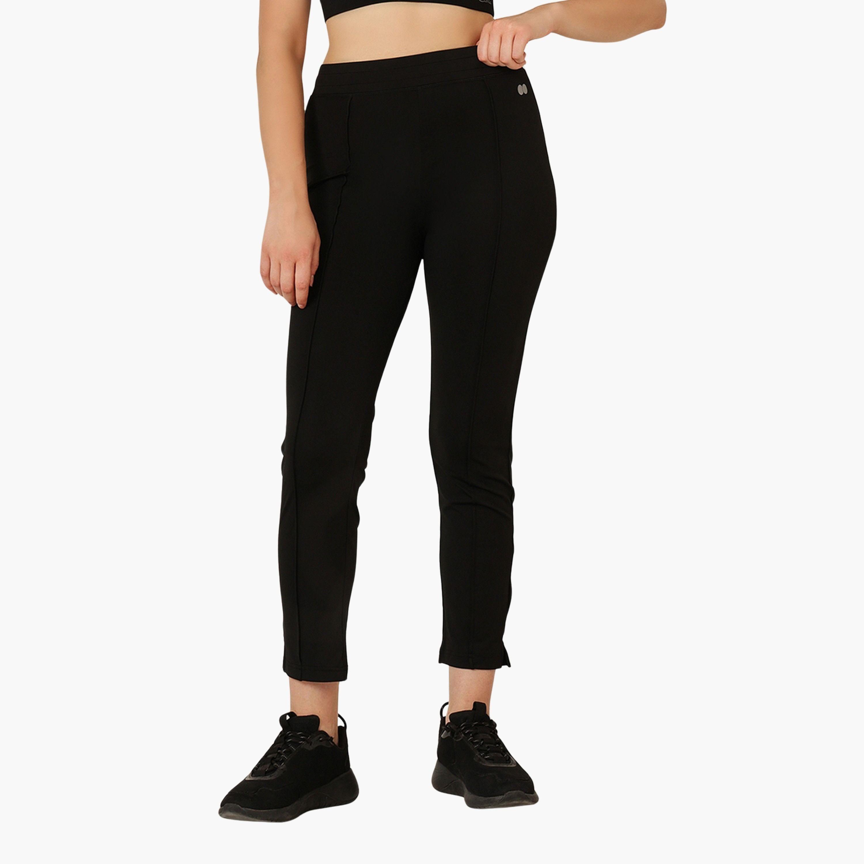 Clovia Black Snug Fit Active Straight Pants-women-clothing-sportswearandactivewear-bottoms-joggersandtrackpants-image-1