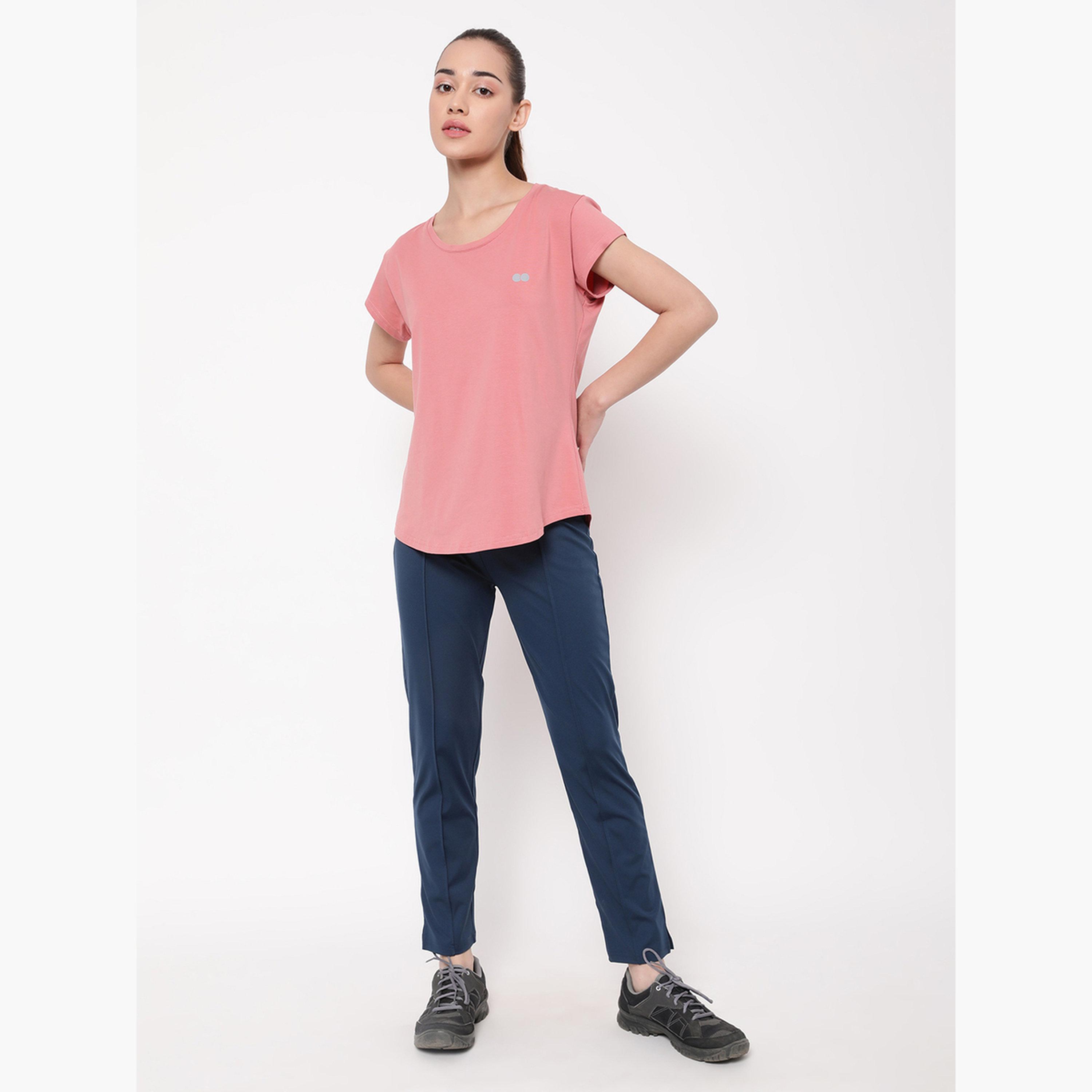كلوفيا - تي شيرت رياضي مريح لون وردي-sports-women-clothing-tshirtsandvests-image-2