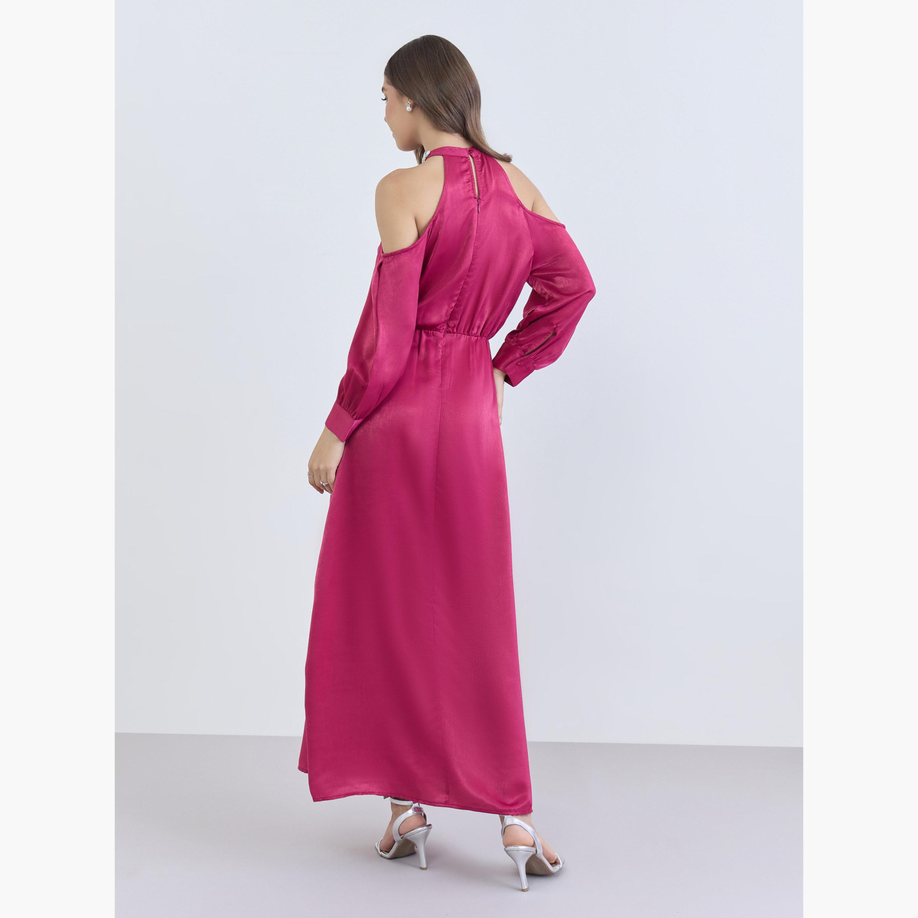 فستان طويل مزين بتصميم واسع من الأسفل وأكتاف مكشوفة-women-clothing-dresses-image-3