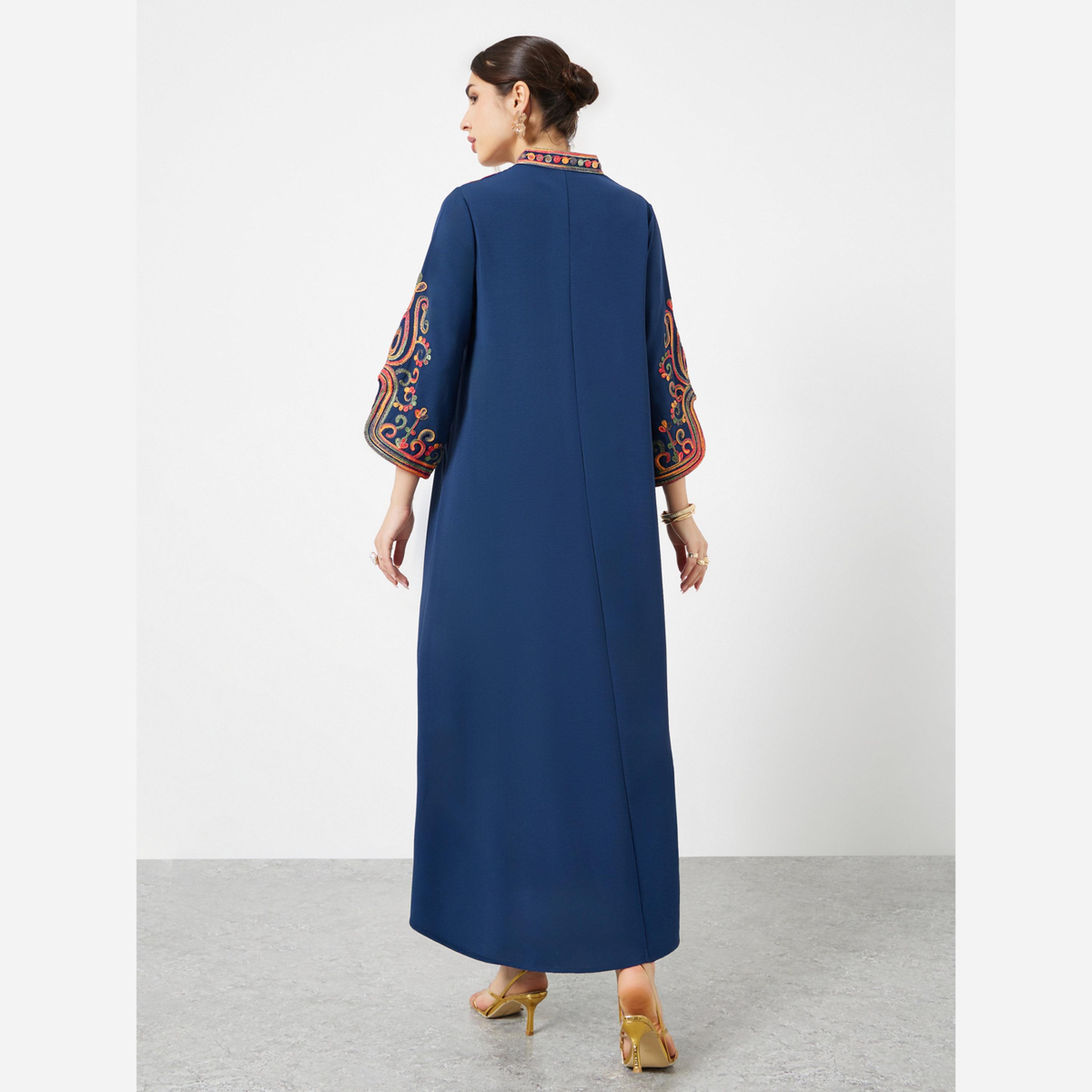 أميرة x ستايلي جلابية مطرزة بأكمام مفتوحة-women-arabicclothing-jalabiyas-image-3