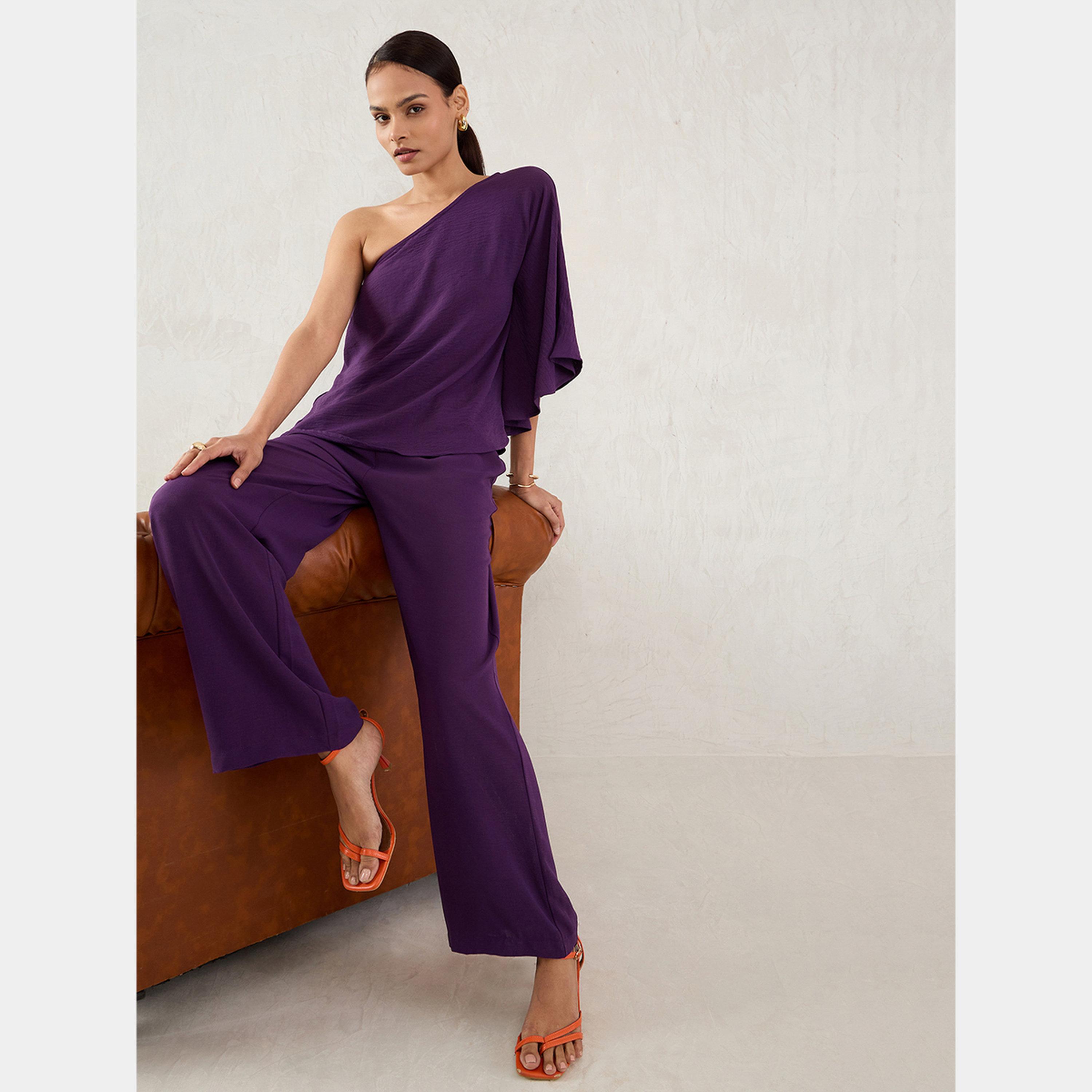 فيميلا - بنطال وبلوزة بكتف واحد لون ارجواني-women-clothing-coordsets-image-4