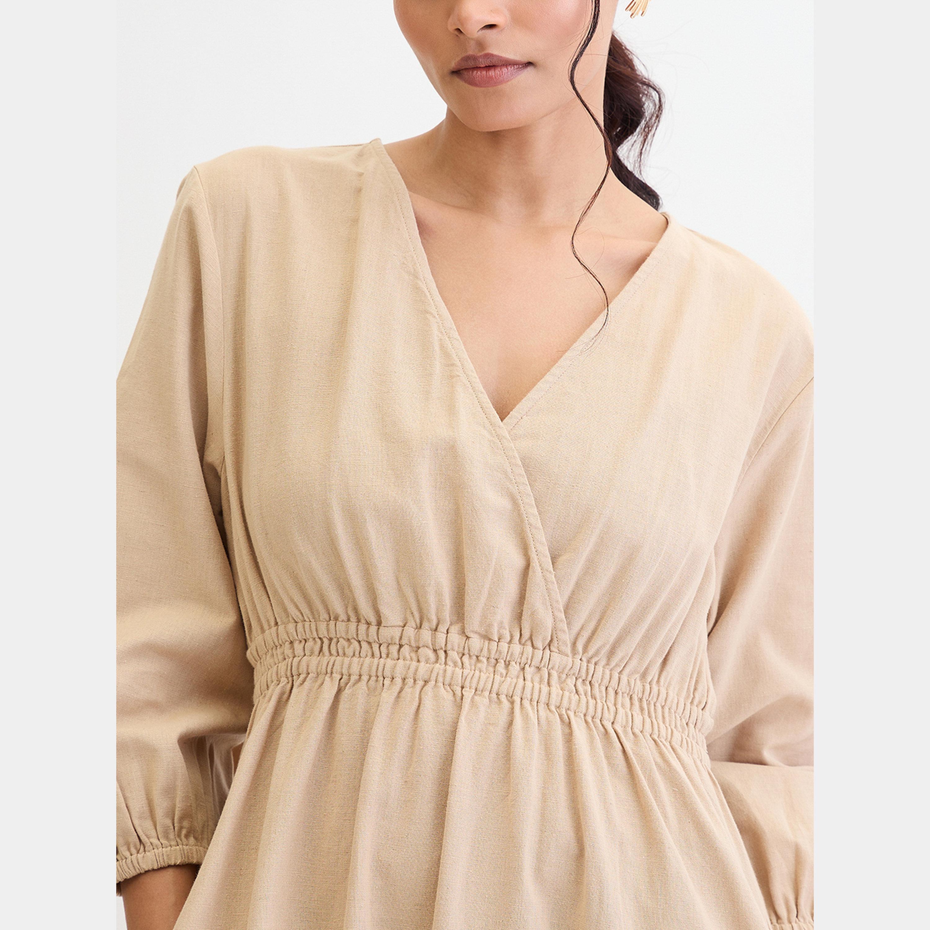 فيميلا - فستان ماكسي كتان نسائي رقبة حرف V وأكمام ثلاثة أرباع لون بيج-women-clothing-dresses-image-4