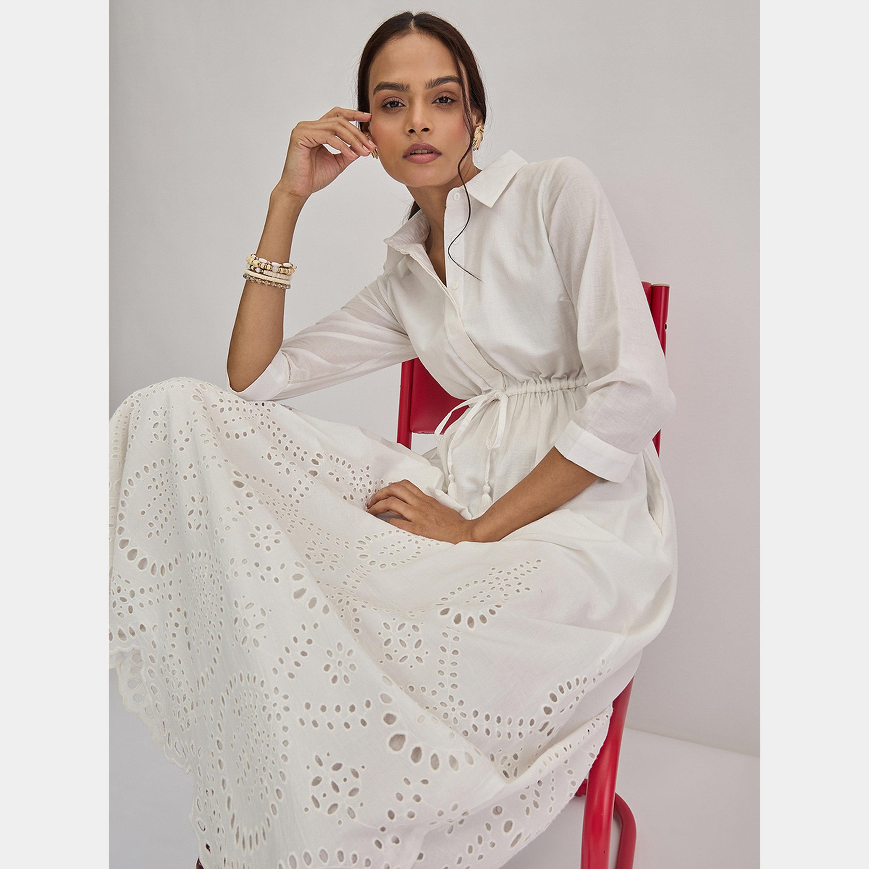 فيميلا - فستان ماكسي أبيض بأكمام ثلاثة أرباع وحاشية من شيفلي للنساء-women-clothing-dresses-image-2