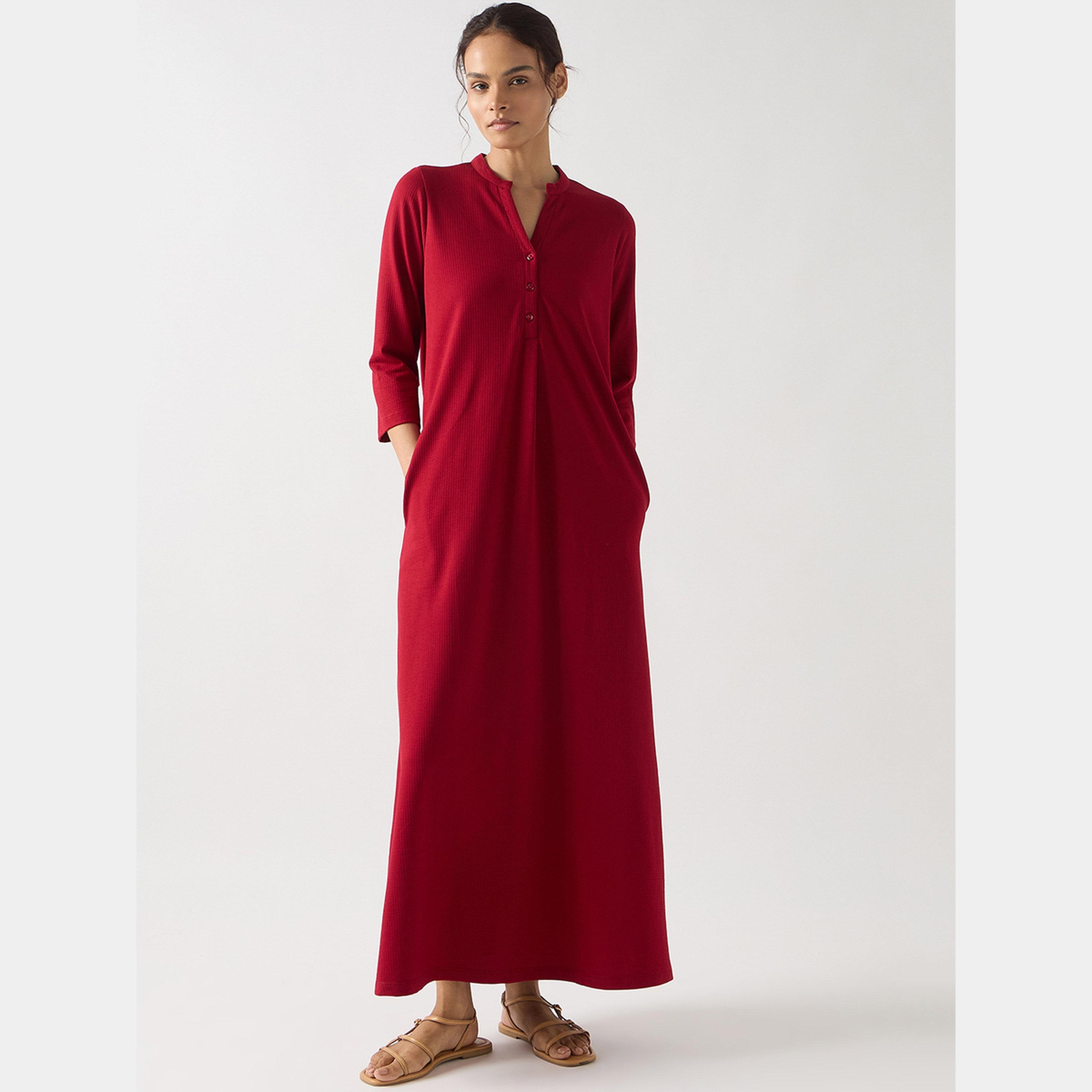 فيميلا - فستان ماكسي نسائي من القطن المحبوك بأكمام 3/4 وفتحة باللون الأحمر-women-clothing-dresses-image-1