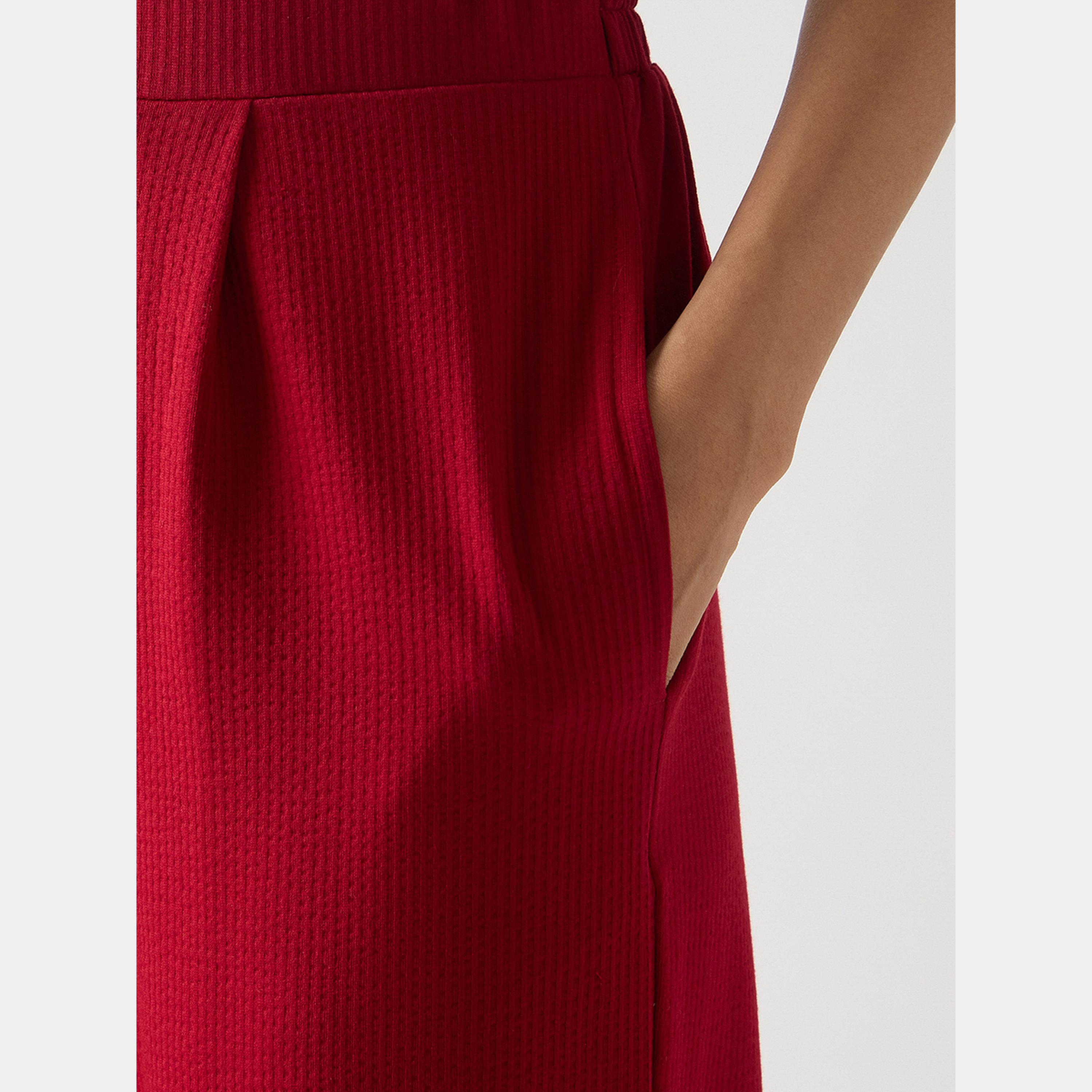 فيميلا - بنطال قطني أحمر بقصّة مستقيمة-women-clothing-bottoms-trousers-image-6
