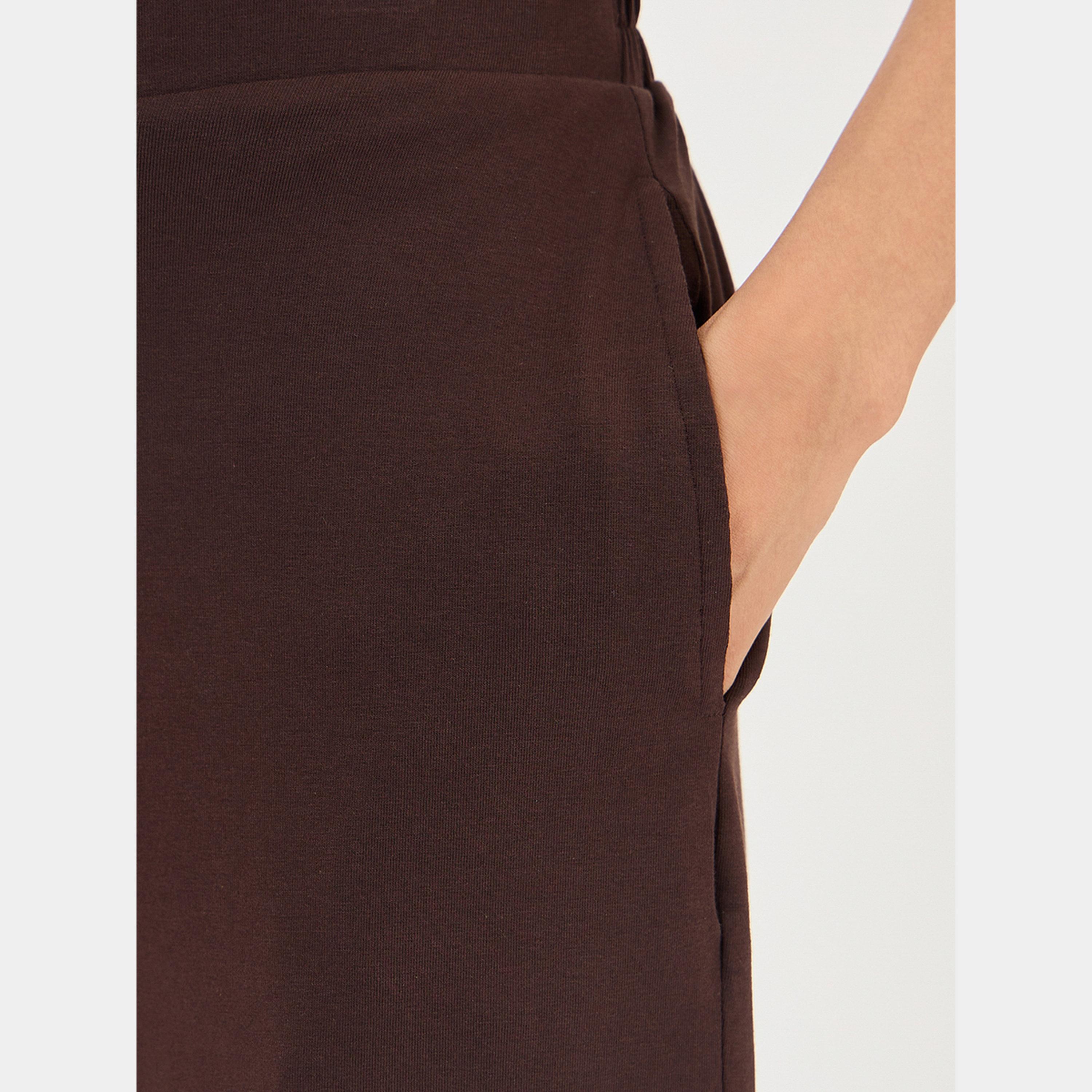 فيميلا - بنطال نسائي بني مريح-women-clothing-bottoms-trousers-image-4