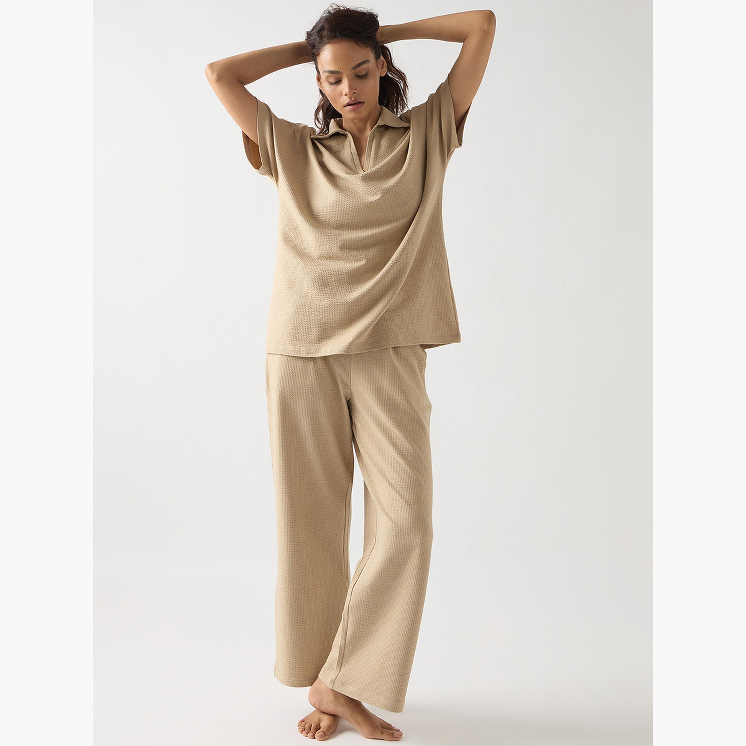 فيميلا - تي شيرت قطن محبوك بأكمام قصيرة لون بيج-women-clothing-tshirts-image-3