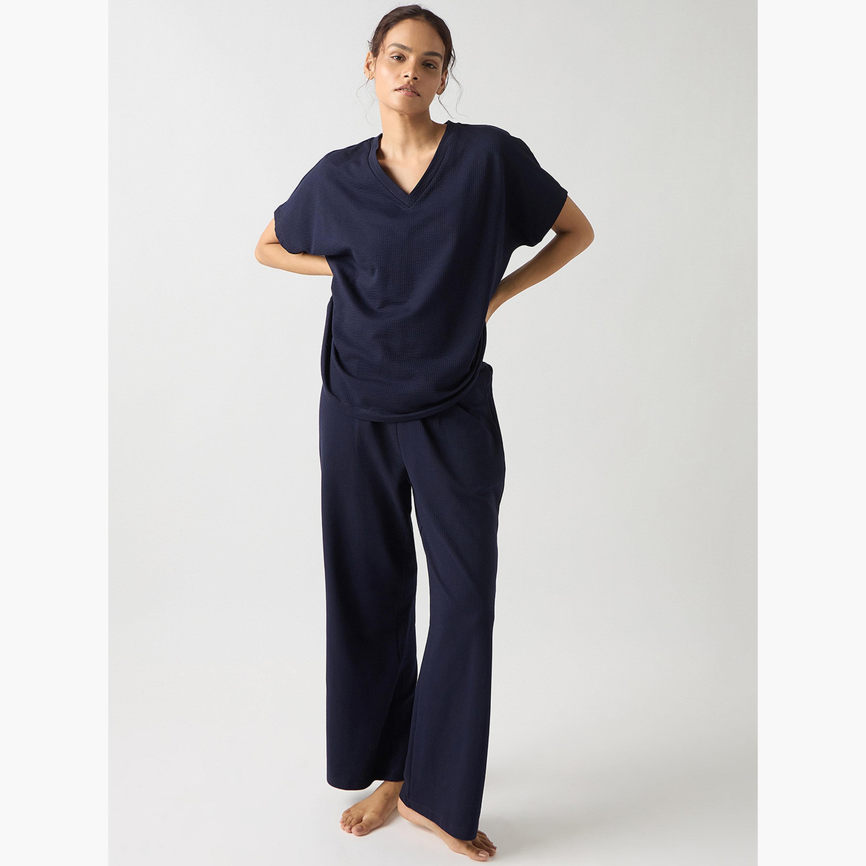 فيميلا - تي شيرت قطن محبوك بأكمام قصيرة لون أزرق داكن-women-clothing-tshirts-image-2