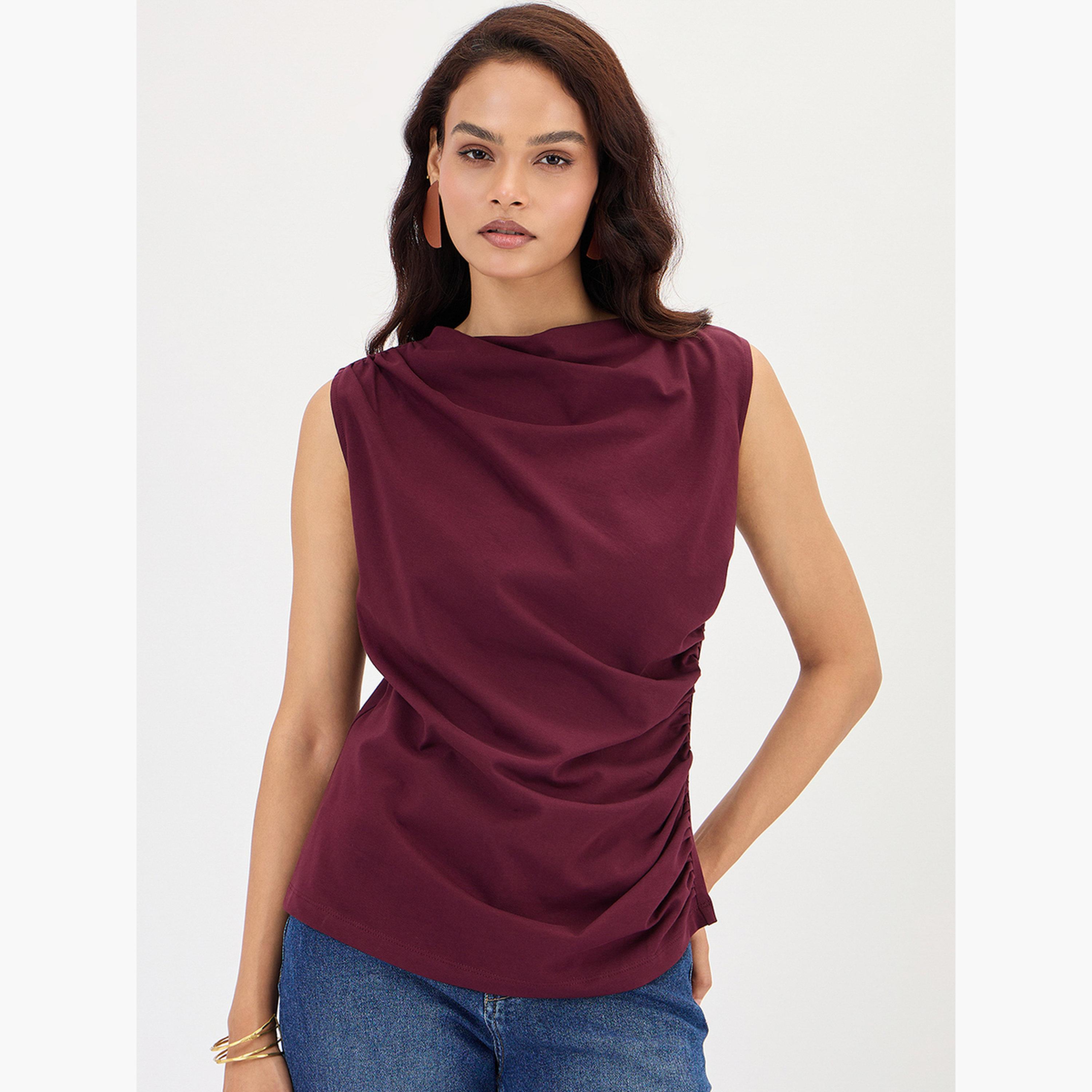 فيميلا - بلوزة محبوكة من القطن بلون النبيذ مع تفاصيل كشكشة-women-clothing-shirtsandblouses-blouses-image-1
