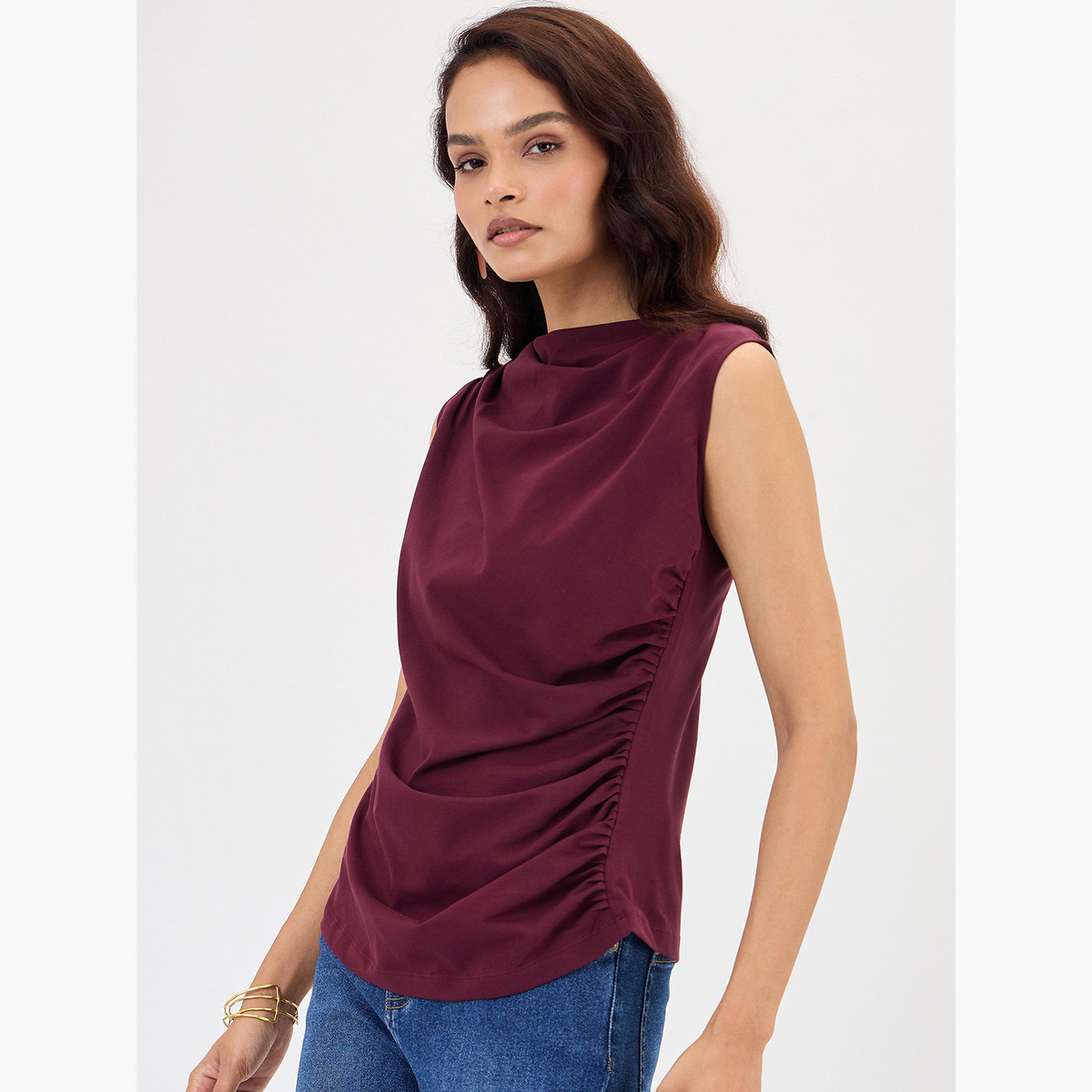 فيميلا - بلوزة محبوكة من القطن بلون النبيذ مع تفاصيل كشكشة-women-clothing-shirtsandblouses-blouses-image-3