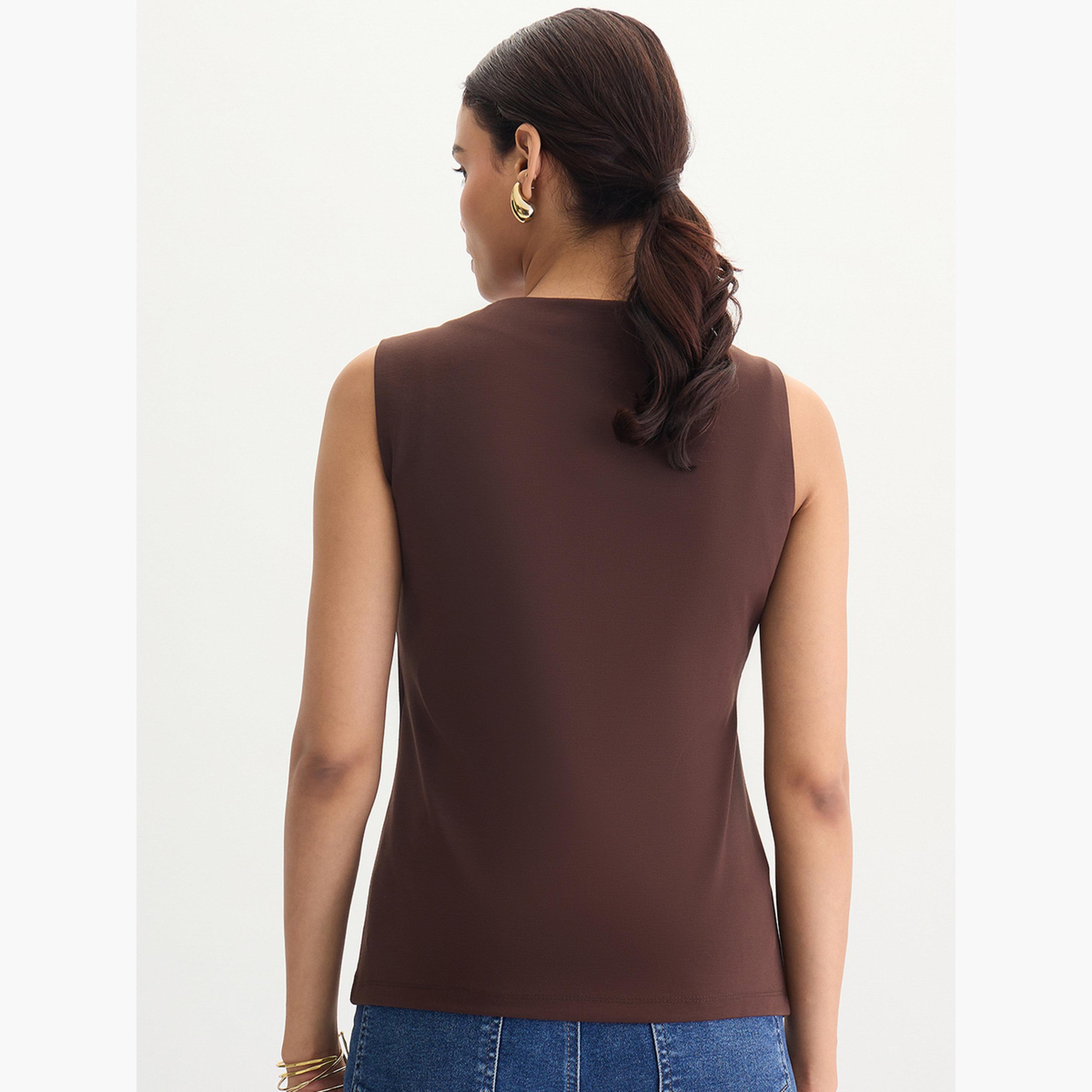 فيميلا - بلوزة بدون أكمام برقبة مربعة لون بني قهوة-women-clothing-shirtsandblouses-blouses-image-6