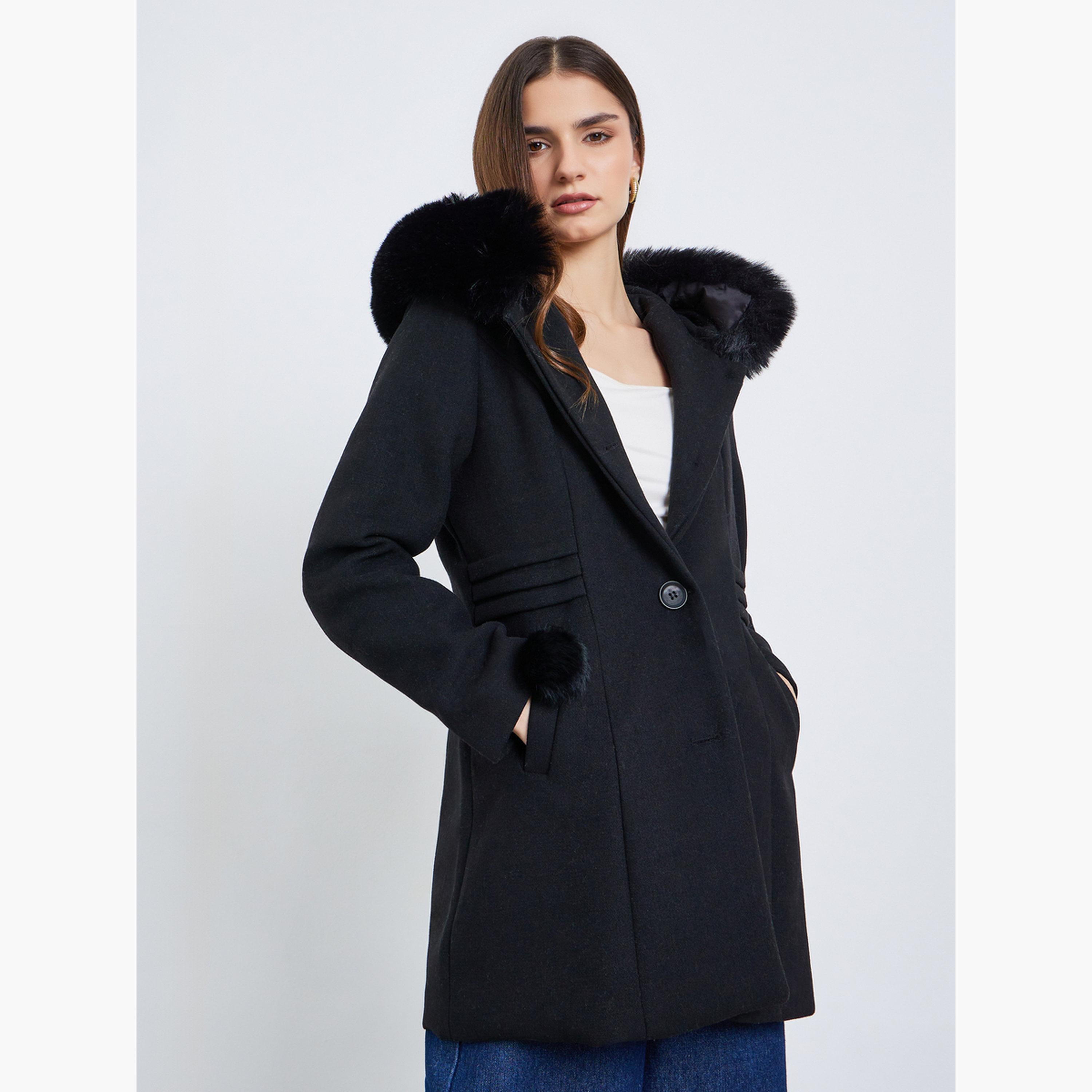 ستايلي - معطف نسائي أسود طويل من الصوف مع قبعة مصنوعة من الفرو الصناعي-women-winterwear-coatsandjackets-coats-image-1