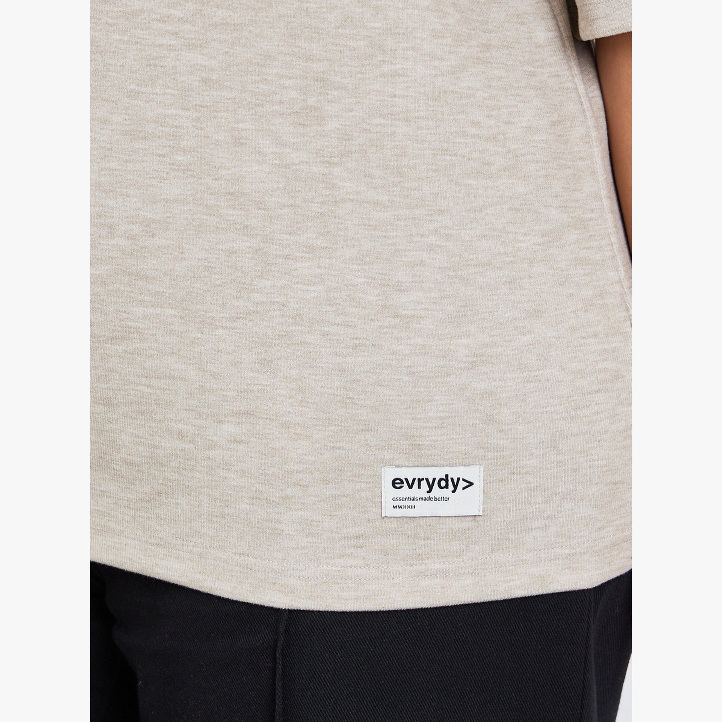 تيشيرت بأكمام قصيرة مقاس كبير-women-clothing-tshirts-image-3