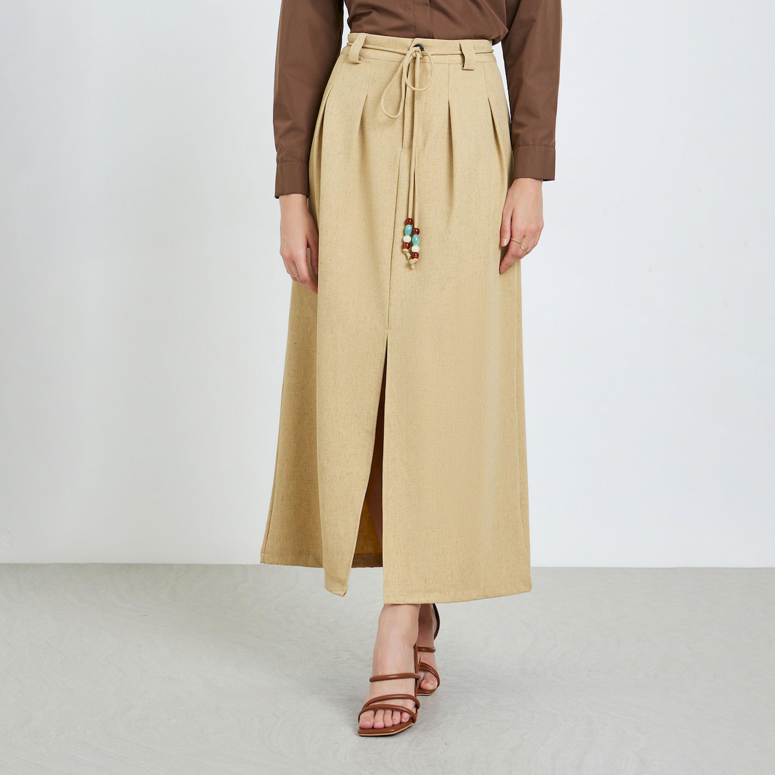 تيك تو × ستايلي - تنورة نسائية سادة بثنيات ورباط عند الخصر وفتحة جانبية-women-clothing-bottoms-skirts-image-1