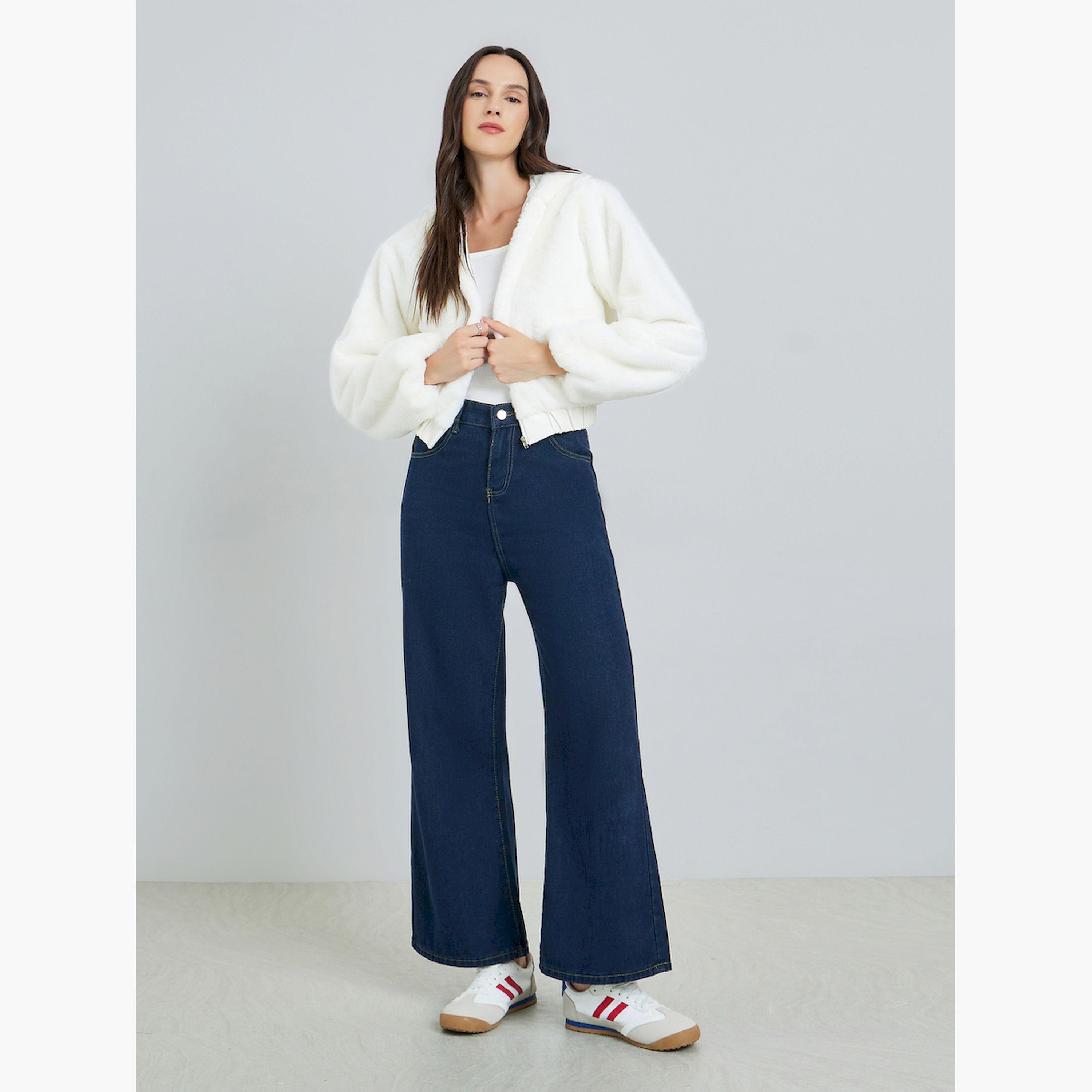 تيك تو × ستايلي - معطف نسائي بغطاء رأس من الفرو الصناعي بلون موحد وسحاب أمامي-women-winterwear-coatsandjackets-jackets-image-2