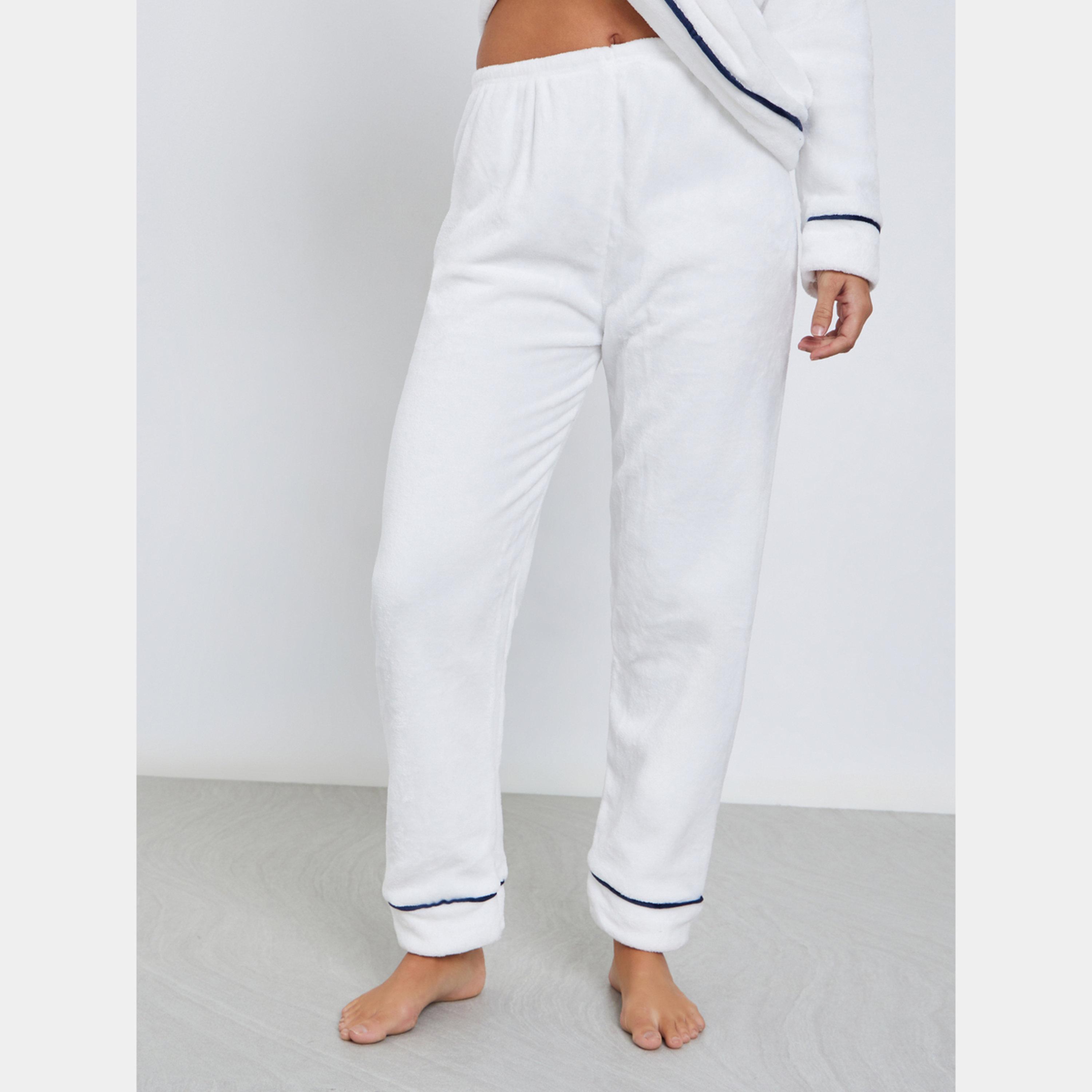 Styli Fleece Contrast Piped Top, Headband and Pyjama Set-women-clothing-nightwear-pyjamas-longsets-image-3