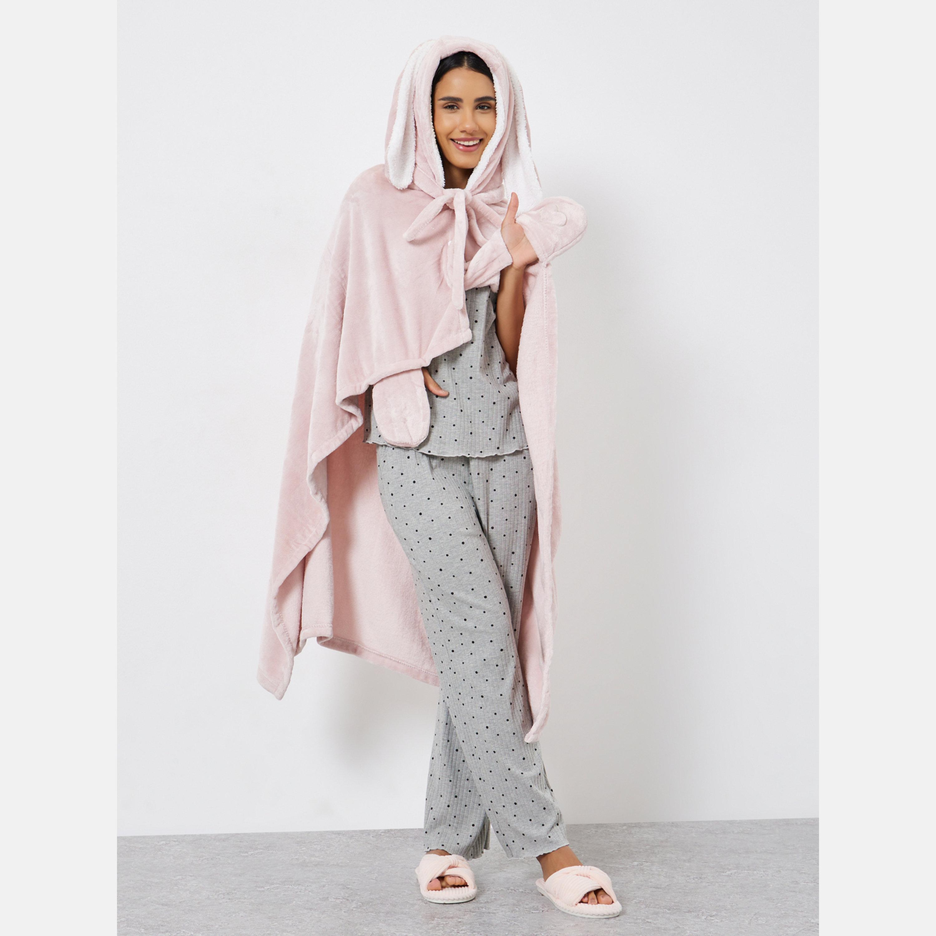 ستايلي - روب صوف بأزرار وغطاء رأس على شكل آذان أرنب-women-clothing-nightwear-robes-image-2