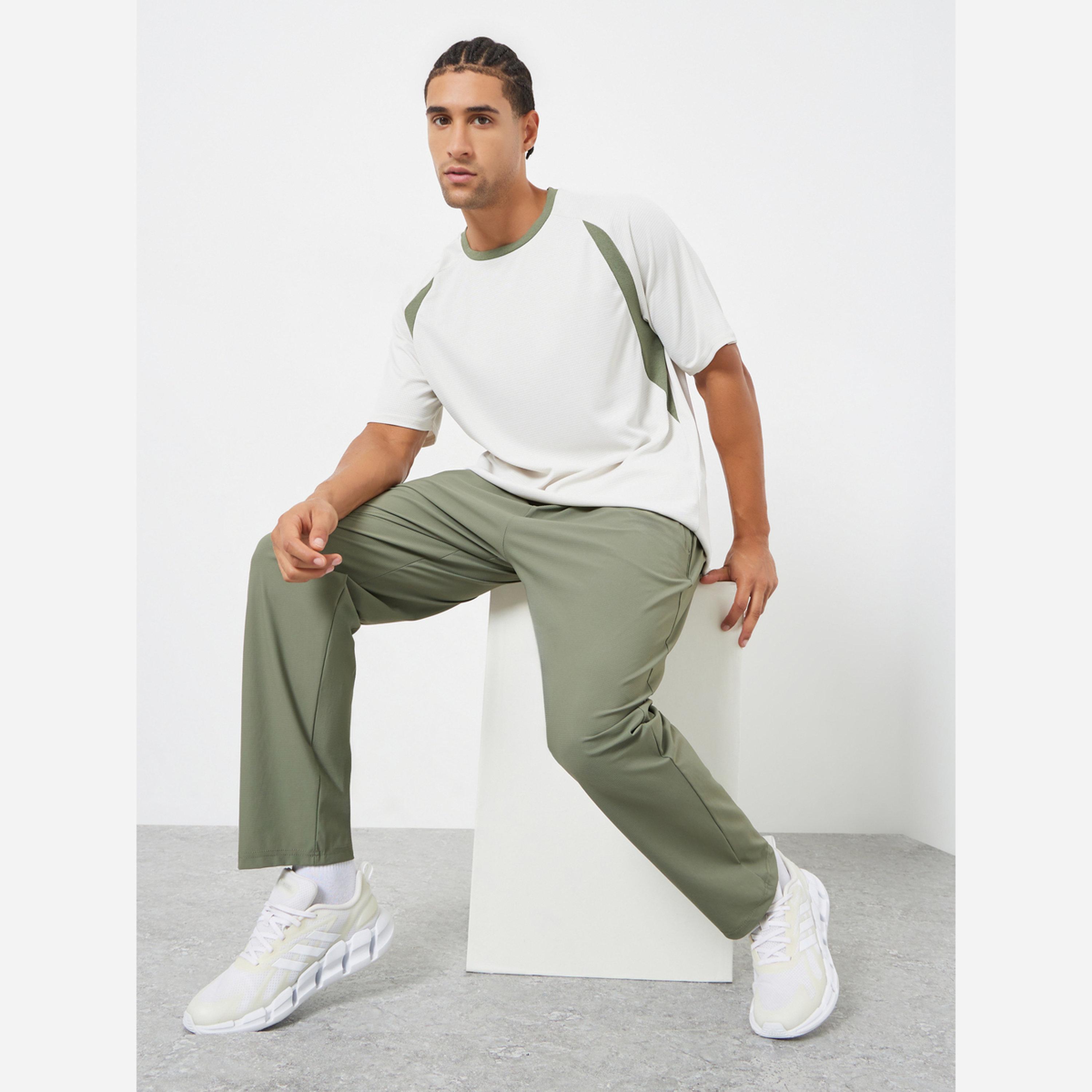 ستايلي - بنطال رياضي رجالي لون زيتوني-men-clothing-sportswearandactivewear-bottoms-joggers-image-2