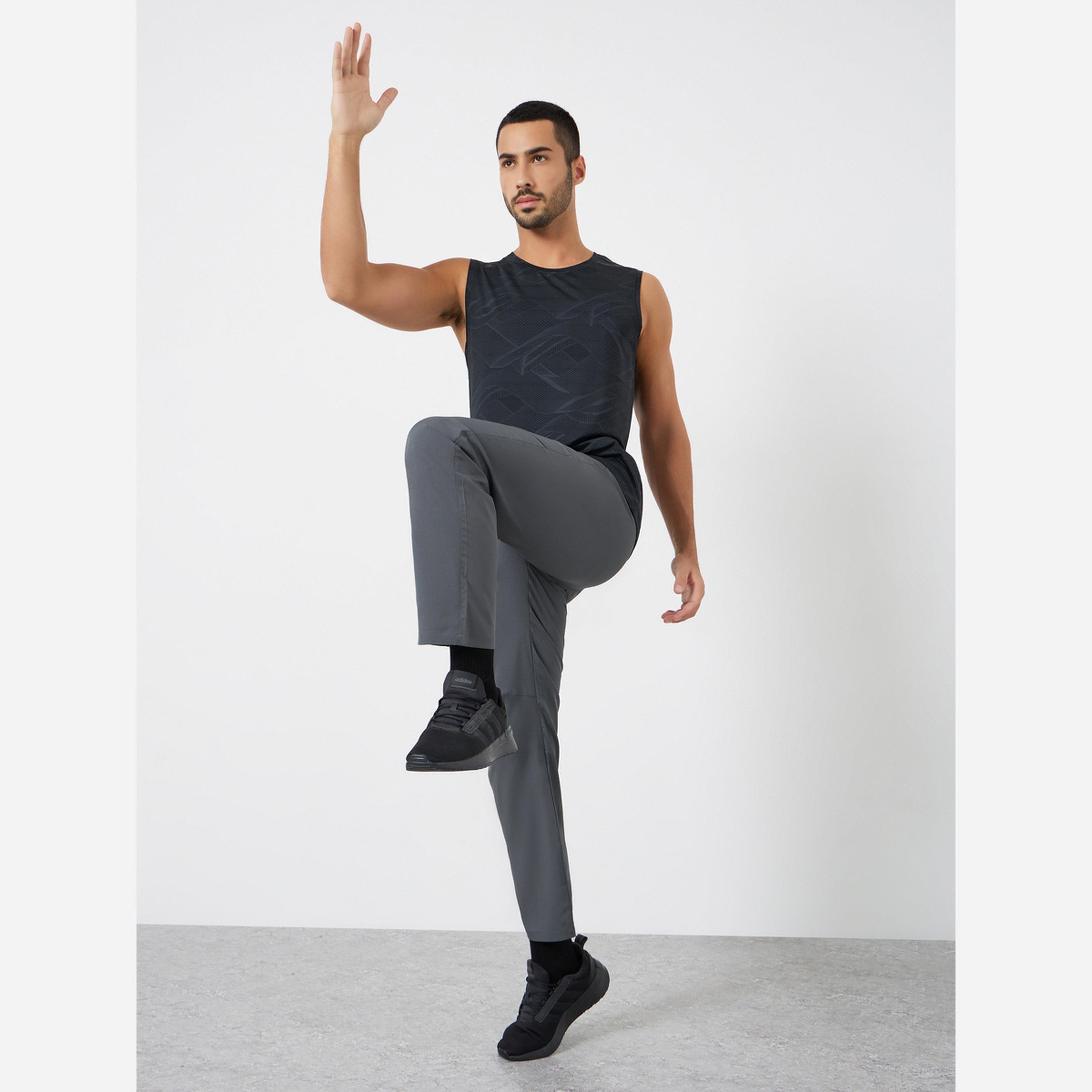 ستايلي - بنطال رياضي رجالي سادة مريح بسحاب لون متعدد-men-clothing-sportswearandactivewear-bottoms-joggers-image-2