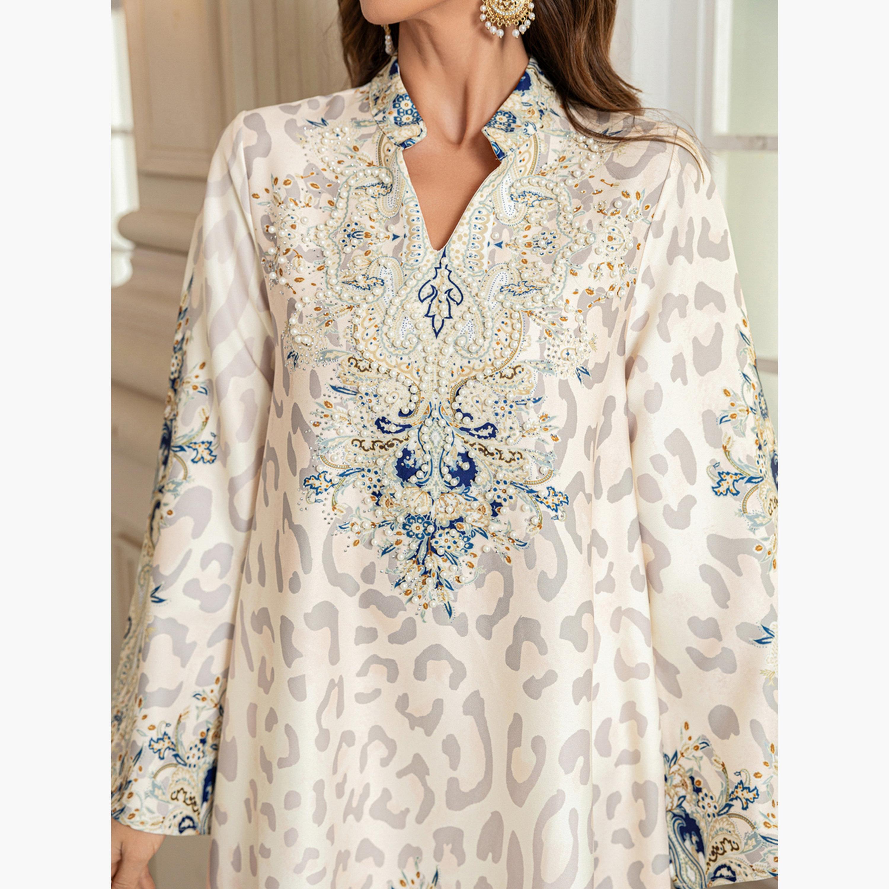 تيك تو - جلابية مزينة مورّدة وتفاصيل لؤلؤ صناعي-women-arabicclothing-jalabiyas-image-6