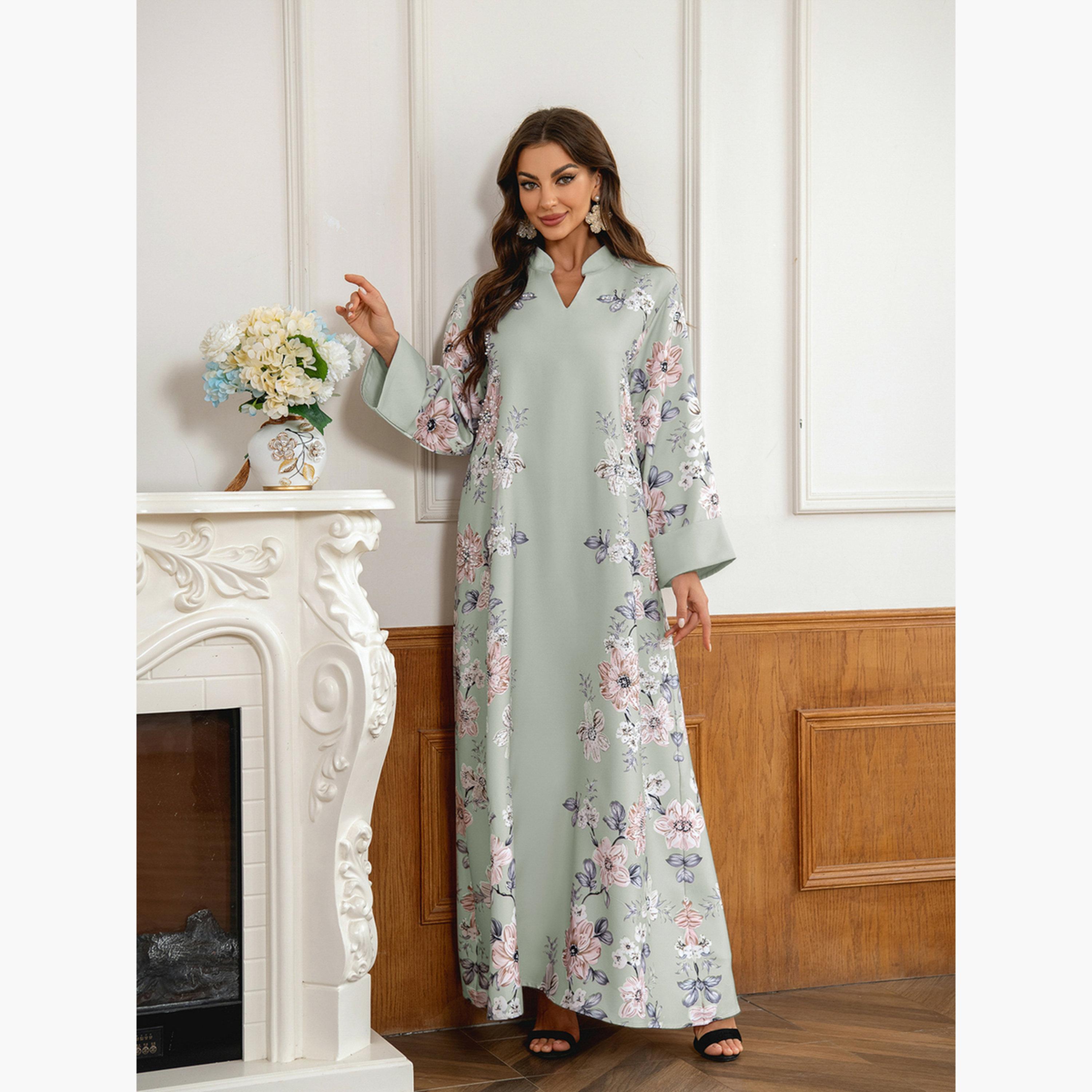 تيك تو - جلابية مزينة مورّدة وتفاصيل لؤلؤ صناعي-women-arabicclothing-jalabiyas-image-5