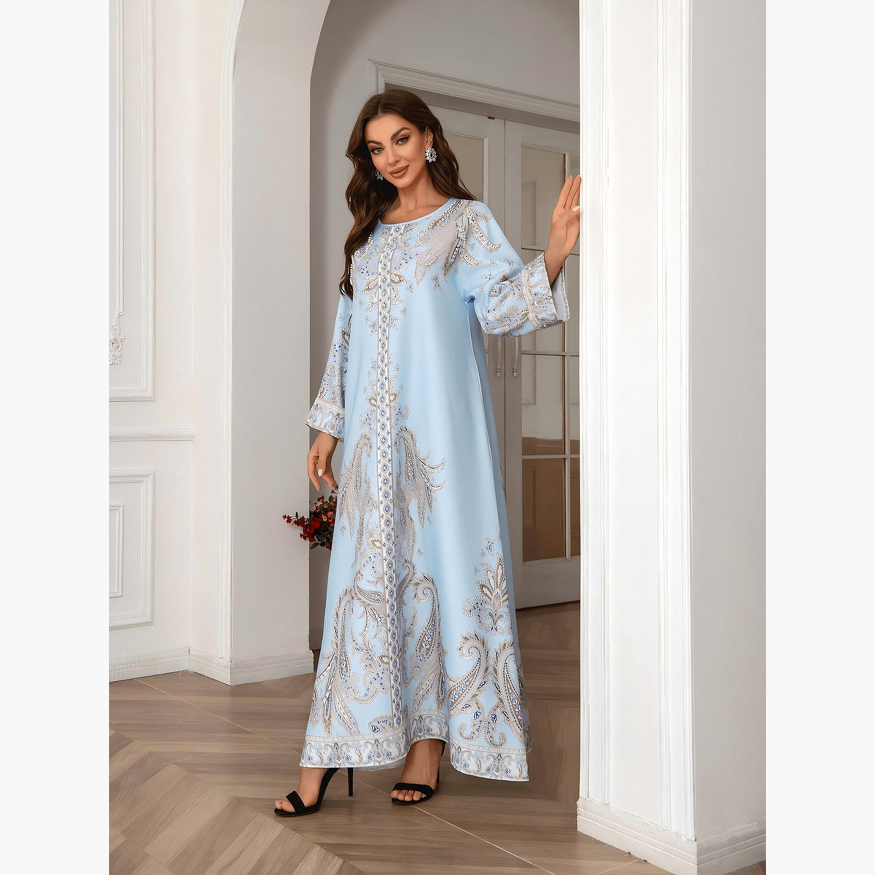 تيك تو - جلابية مزينة نقشة جرافيكية ولؤلؤ صناعي-women-arabicclothing-jalabiyas-image-5
