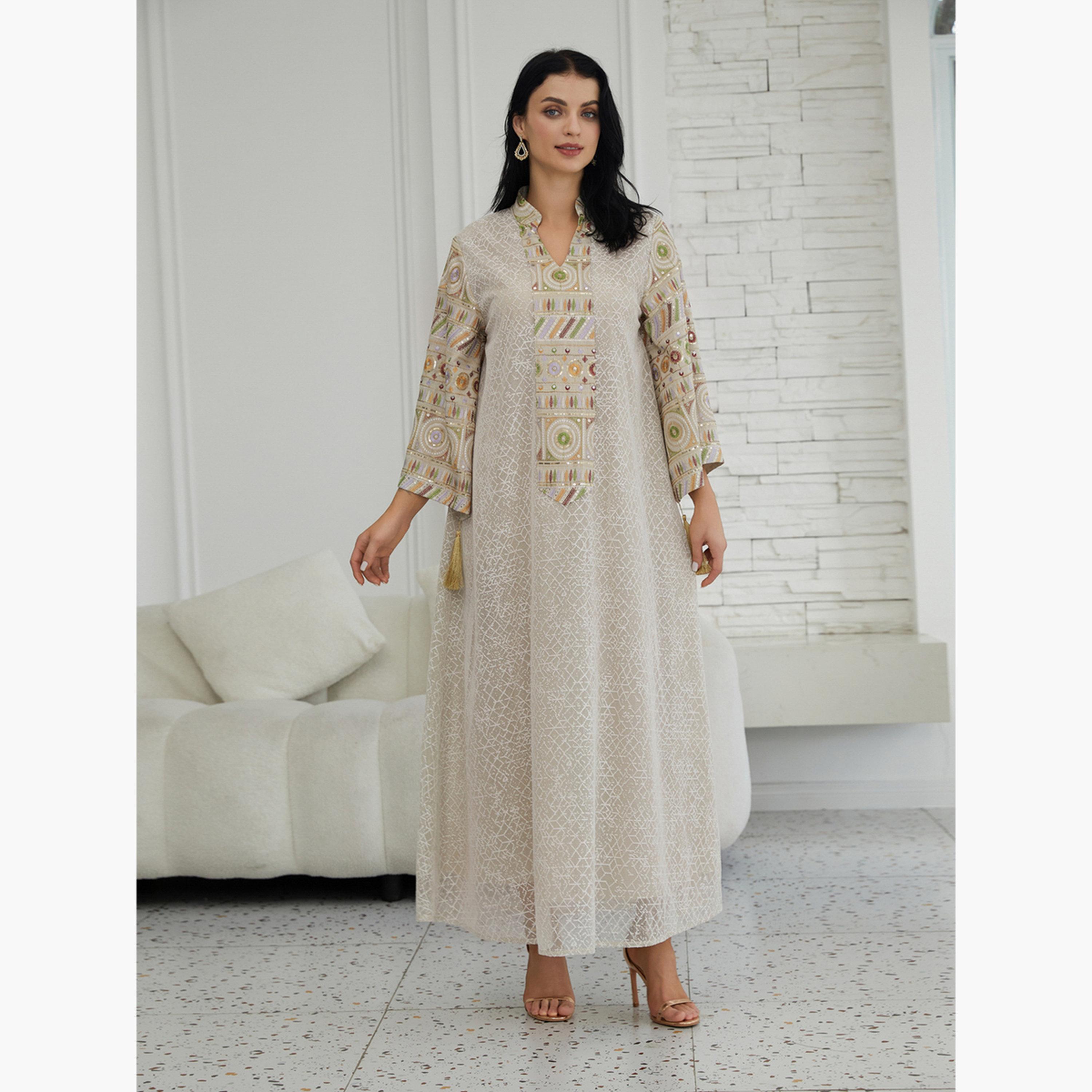 تيك تو - جلابية تصميم A مزينة بالترتر باللون البيج-women-arabicclothing-jalabiyas-image-5