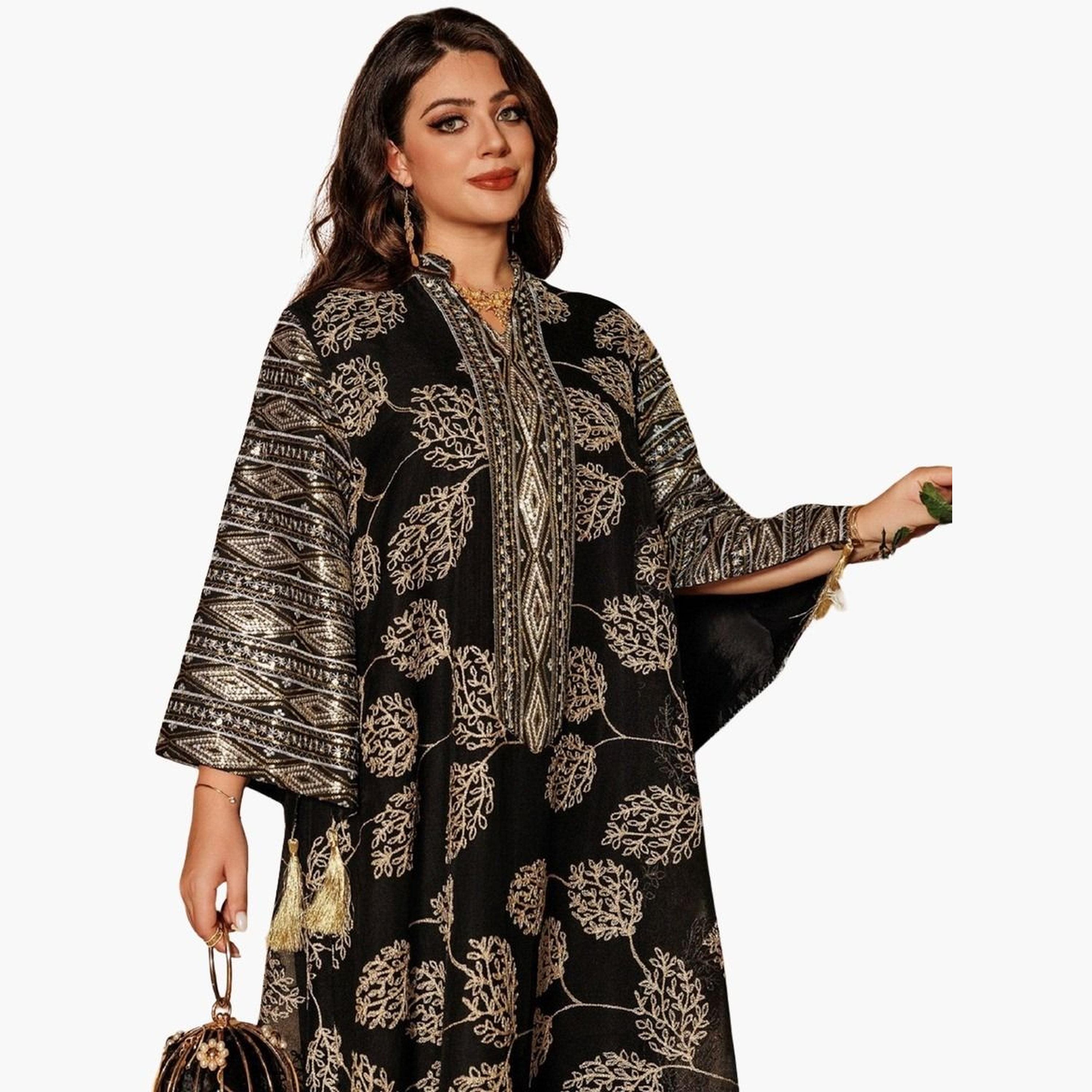 تيك تو - جلابية سوداء مطرزة بتصميم A-women-arabicclothing-jalabiyas-image-2