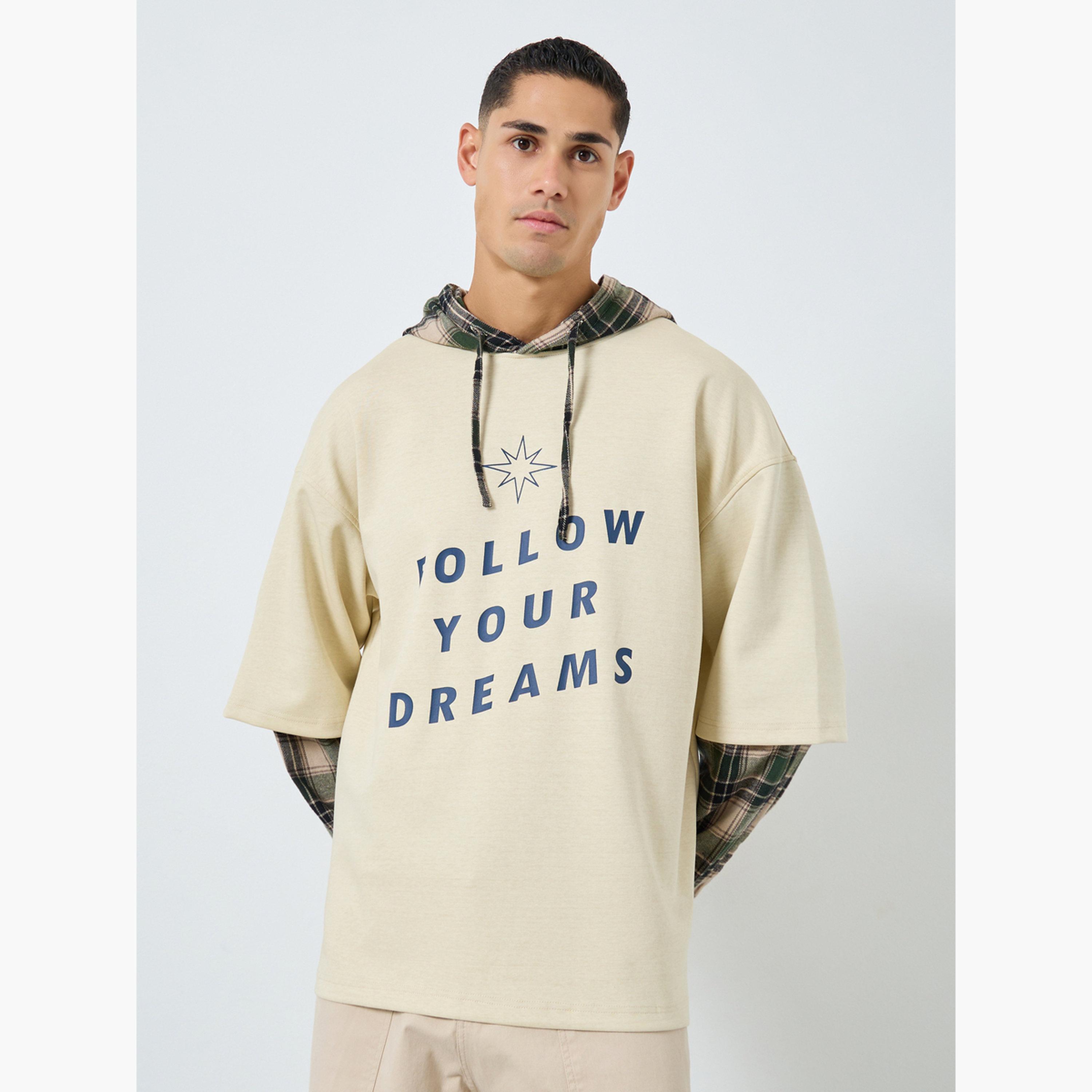 تيك تو - هودي رجالي بشعار منقوش لون بيج-men-winterwear-hoodiesandsweatshirts-image-1