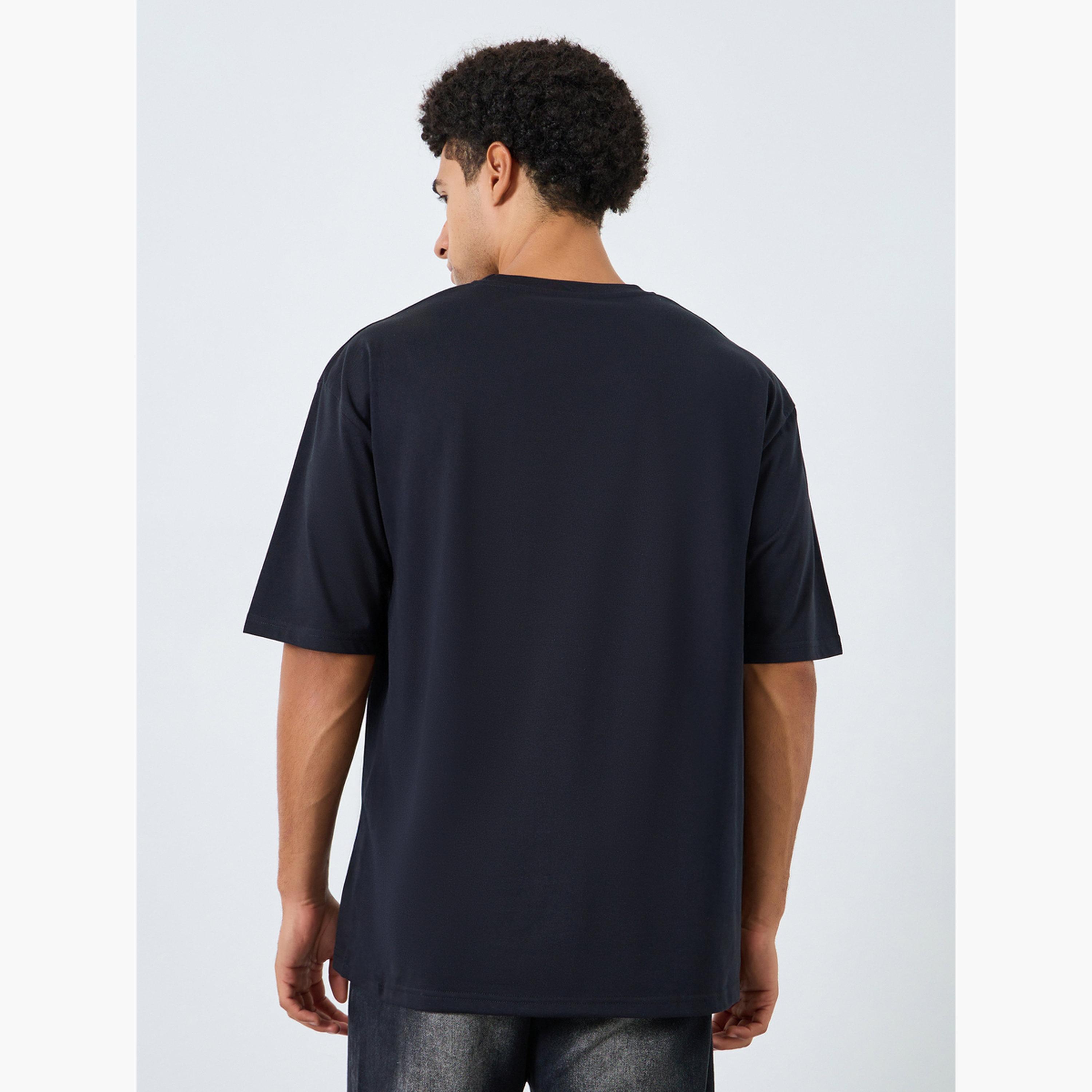 تيشيرت واسع بطبعة جرافيك-men-clothing-tshirtsandpolos-tshirts-image-5