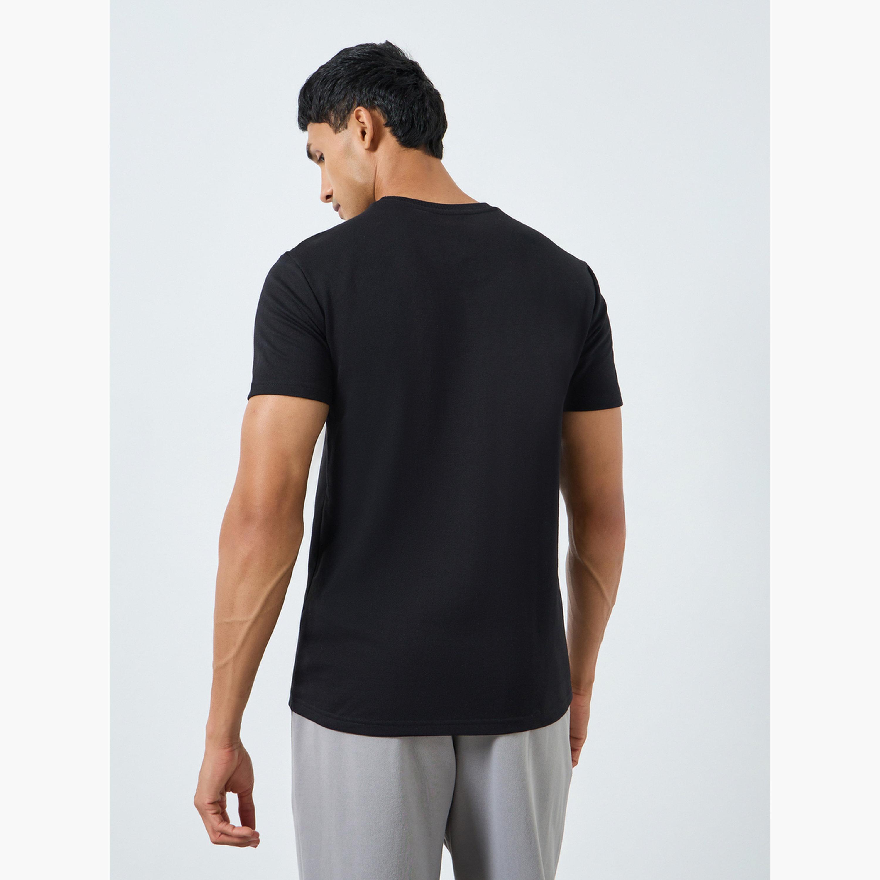 Styli Men Black Graphic Print Regular Fit T-Shirt-men-clothing-tshirtsandpolos-tshirts-image-4