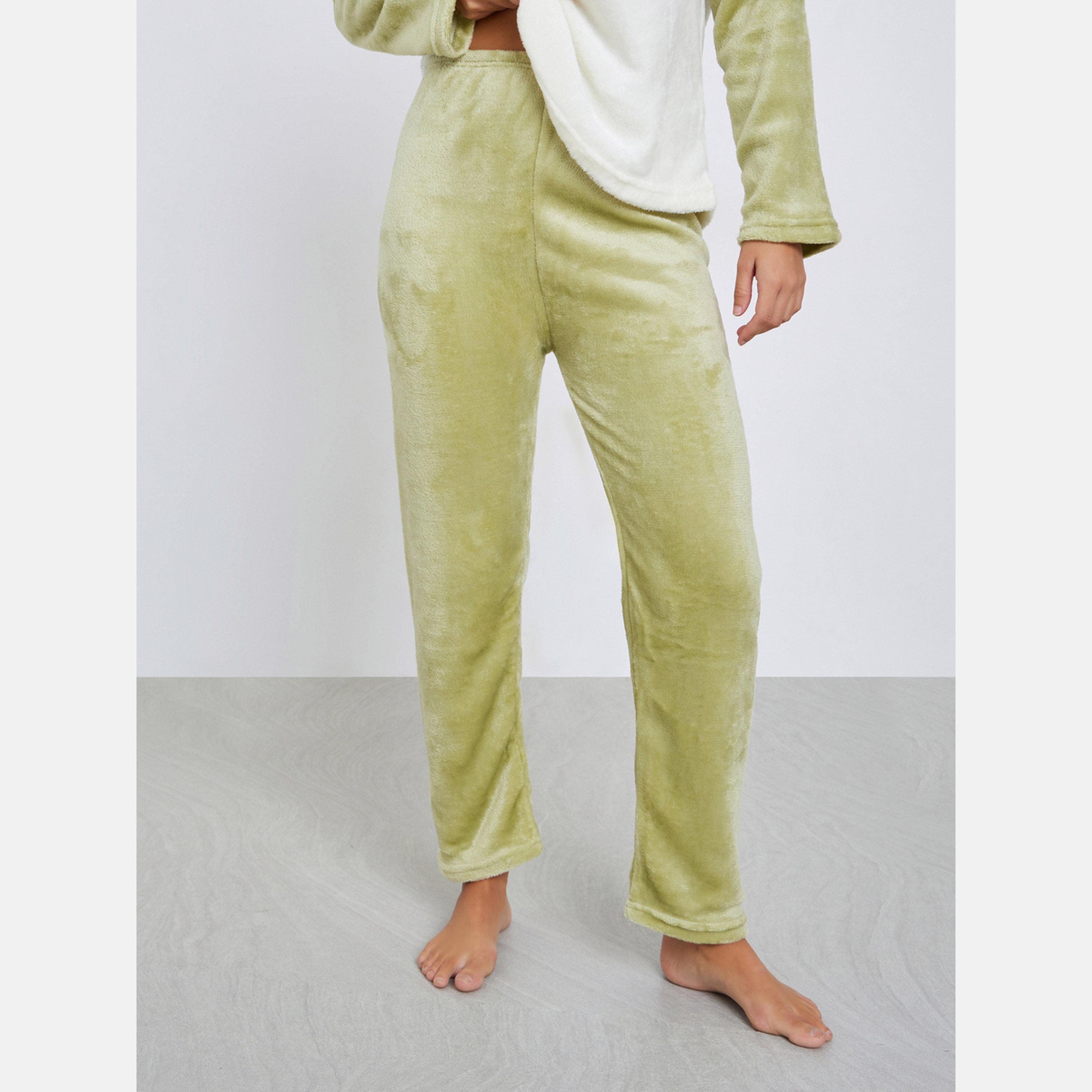 Styli Dinosaur Patch Fleece T-Shirt and Pyjama Set-women-clothing-nightwear-pyjamas-longsets-image-5