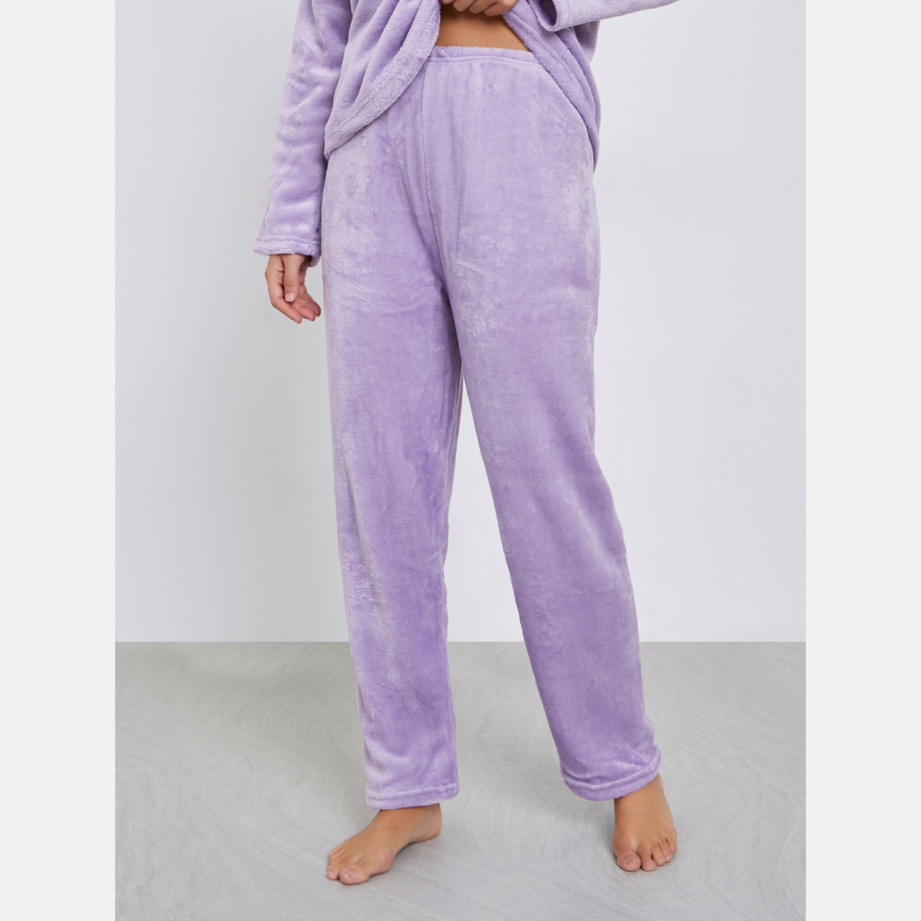 Styli Bear Patch Fleece T-Shirt and Pyjama Set-women-clothing-nightwear-pyjamas-longsets-image-5