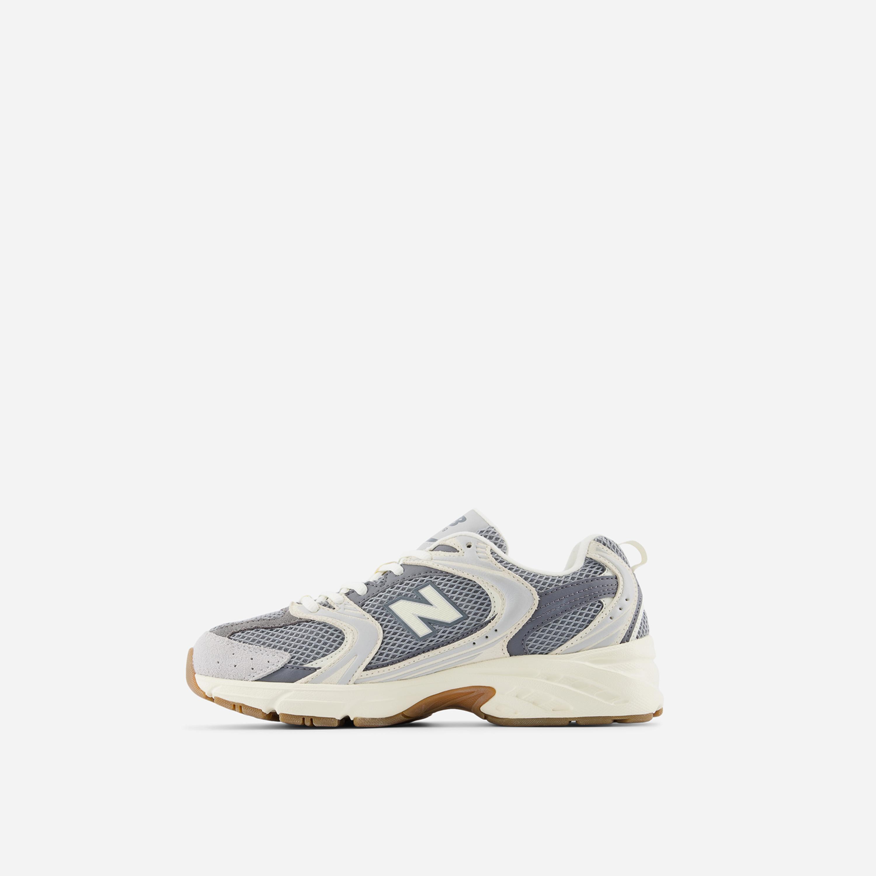 New Balance 530 Sneakers-women-shoes-sneakers-image-3