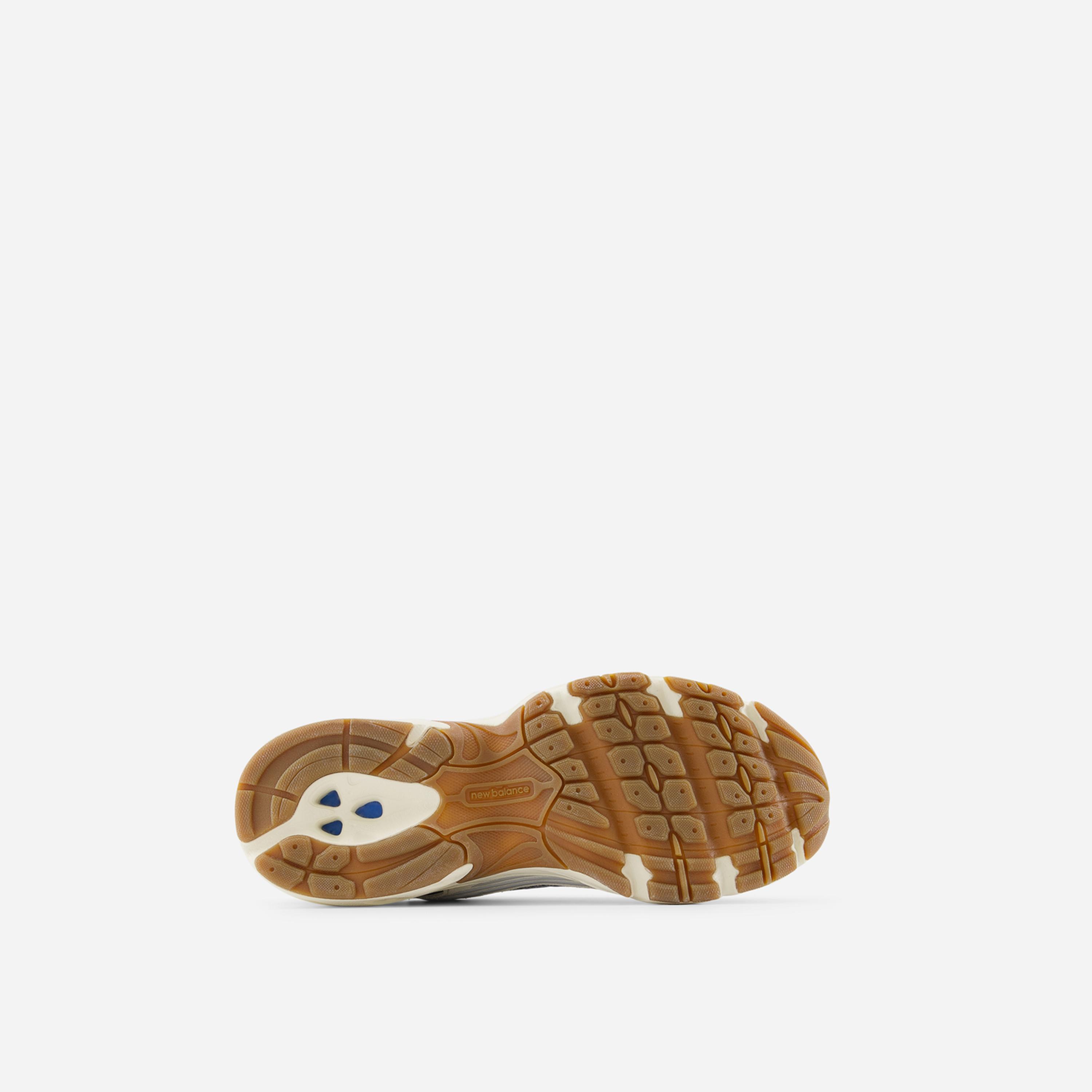 نيو بالانس - حذاء رياضي 530-women-shoes-sneakers-image-5