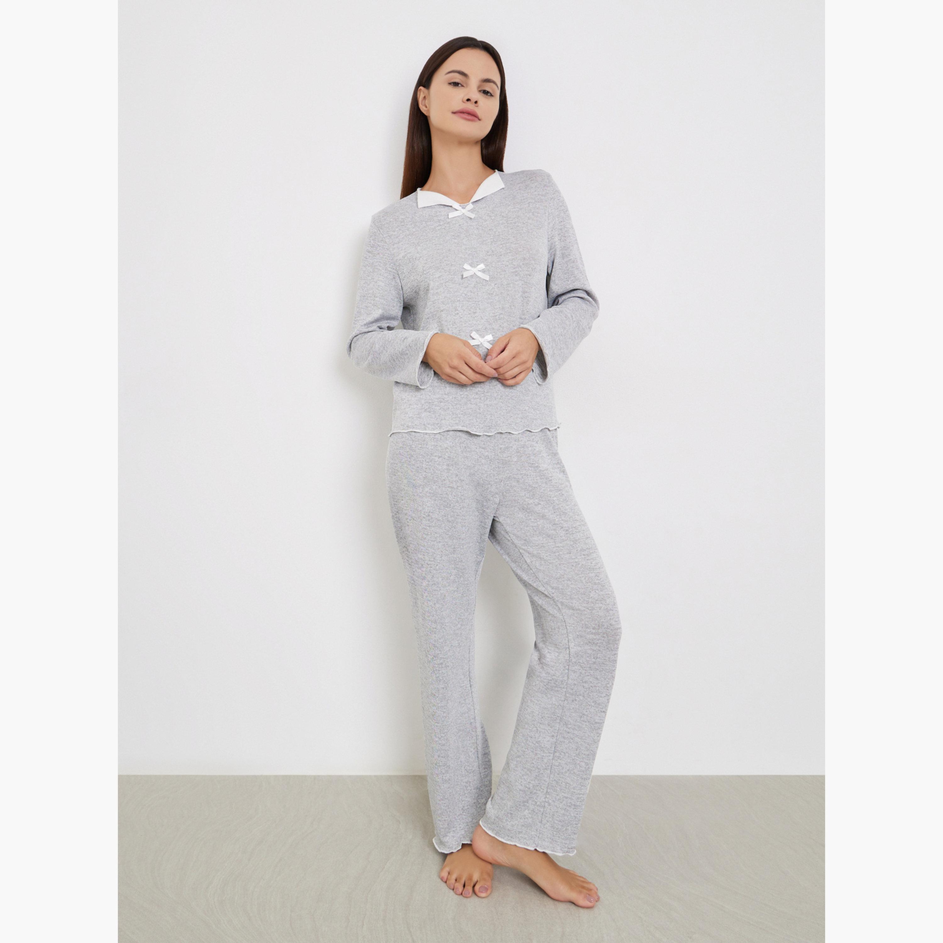 Styli Women Grey Texture Bow Detail T-Shirt and Pyjama Set-women-clothing-nightwear-pyjamas-longsets-image-1