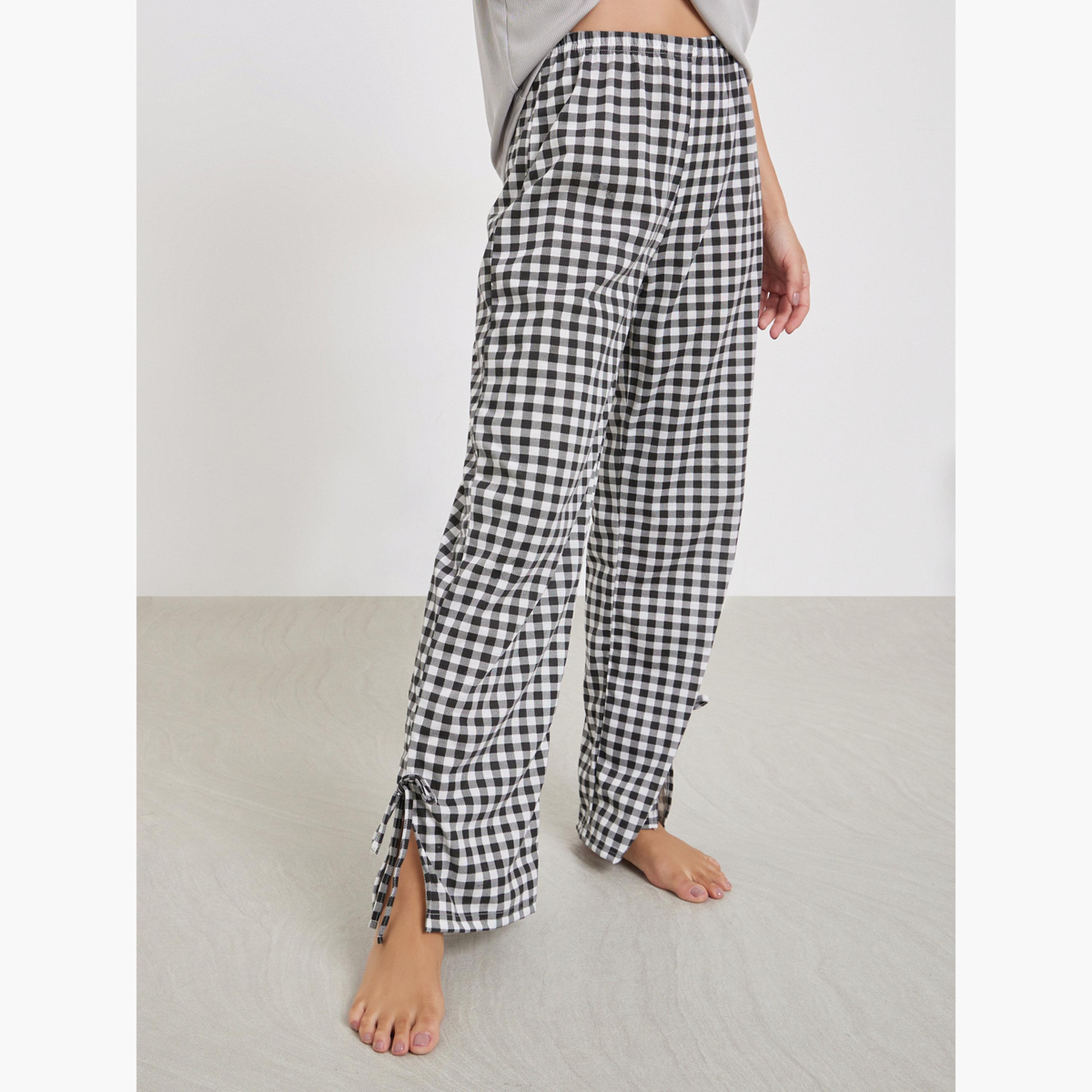 Styli Women Texture Round Neck T-Shirt and Pyjama Set-women-clothing-nightwear-pyjamas-longsets-image-4