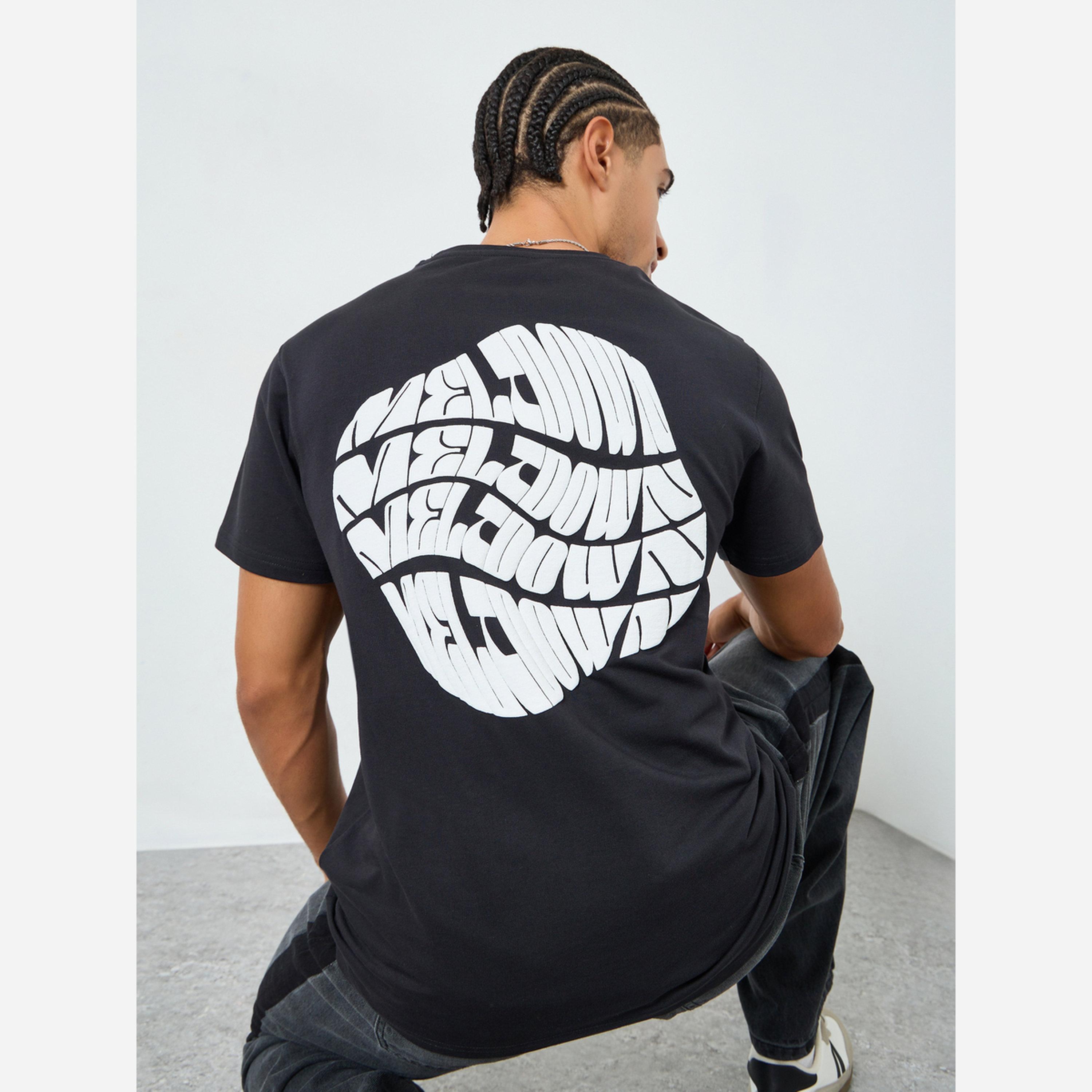 ستايلي - تيشيرت رجالي رقبة دائرية بطبعة-men-clothing-tshirtsandpolos-tshirts-image-4