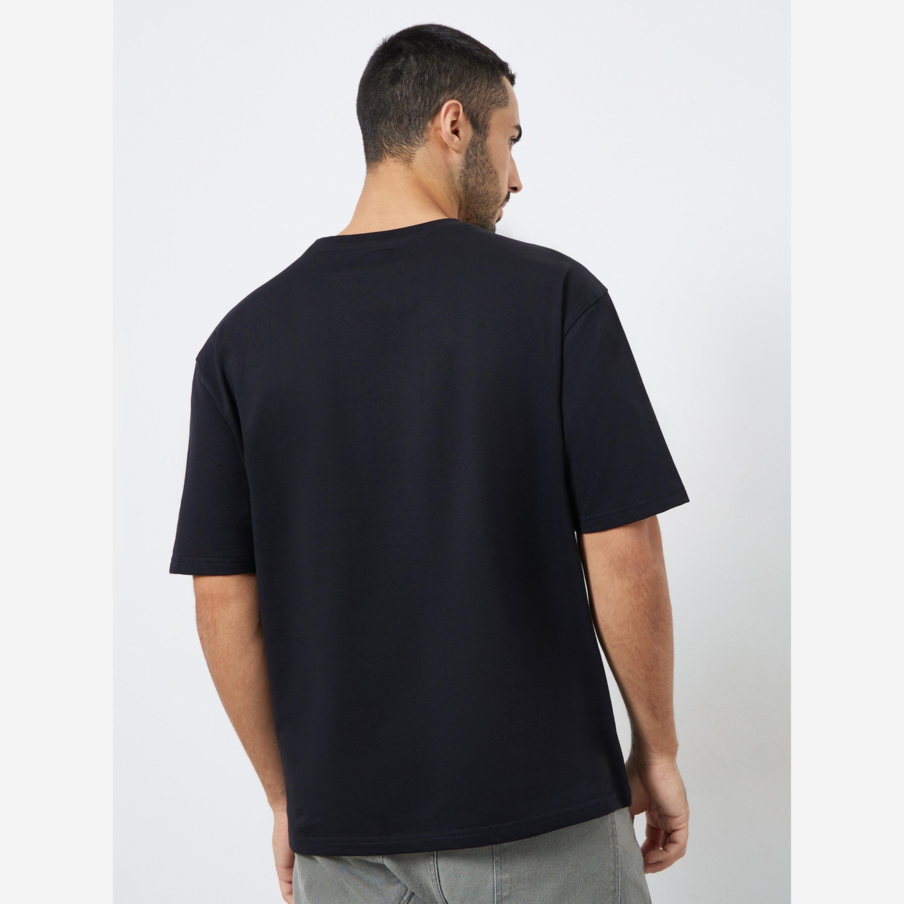 Styli Men Black Graphic Print Oversized T-Shirt-men-clothing-tshirtsandpolos-tshirts-image-4