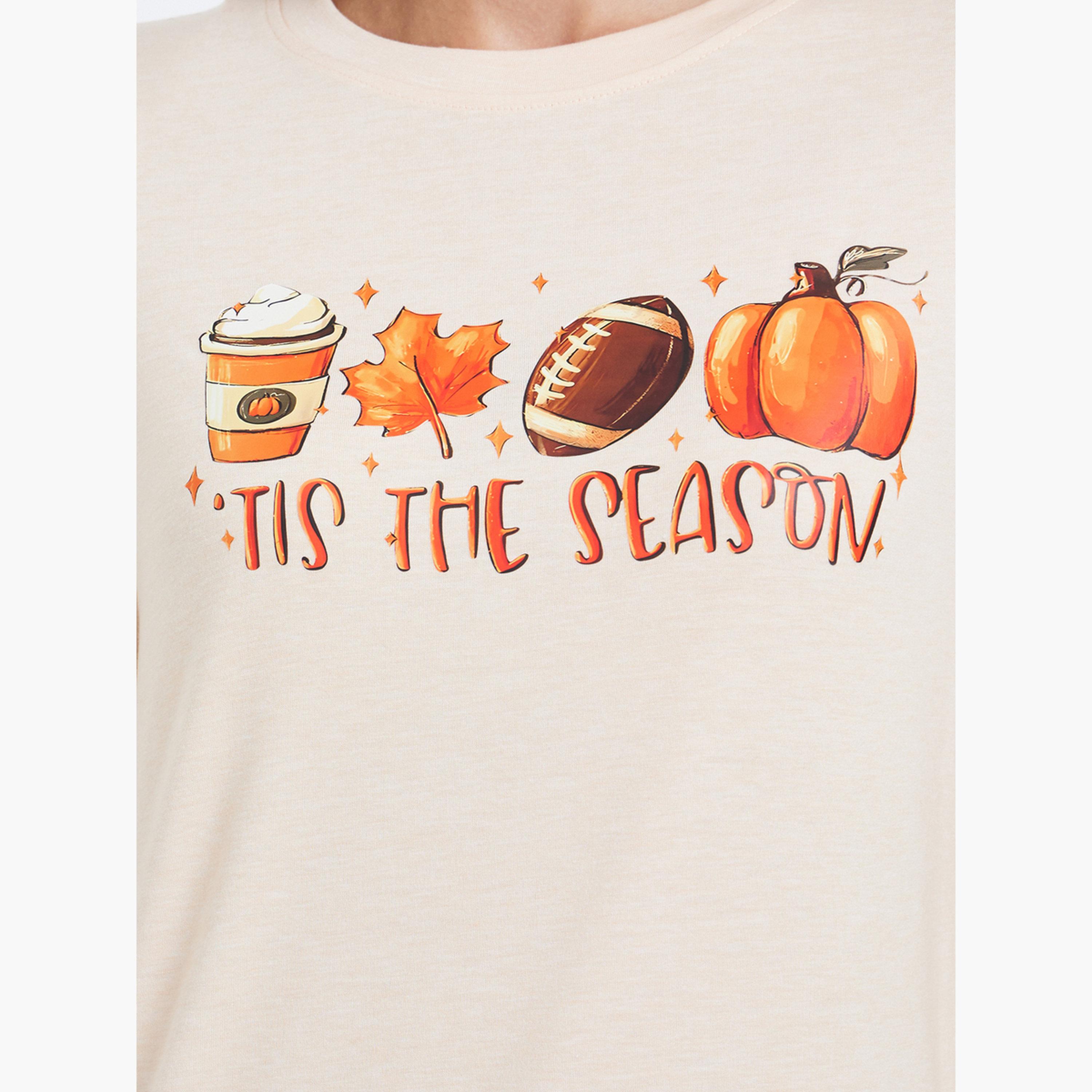 تيك تو - تي شيرت نقشة جرافيكية باللون البيج "هذا هو الموسم" للنساء-women-clothing-tshirts-image-3