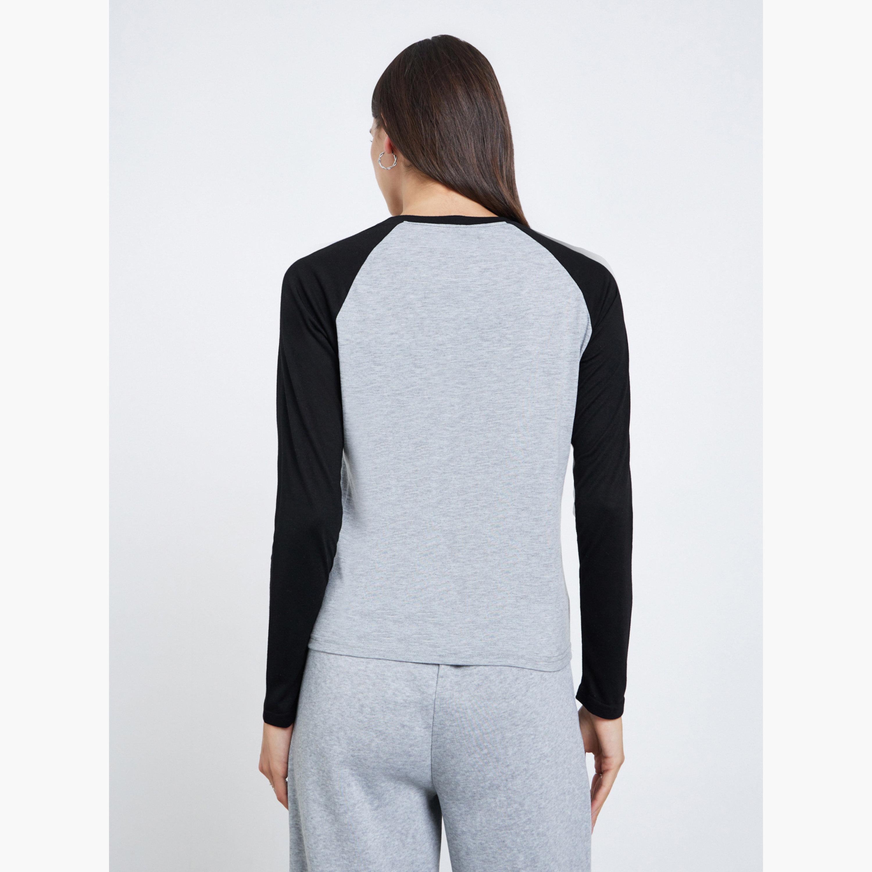 Styli Women Colorblock Raglan Sleeves T-Shirt with Embroidered Detail-women-clothing-tshirts-image-4