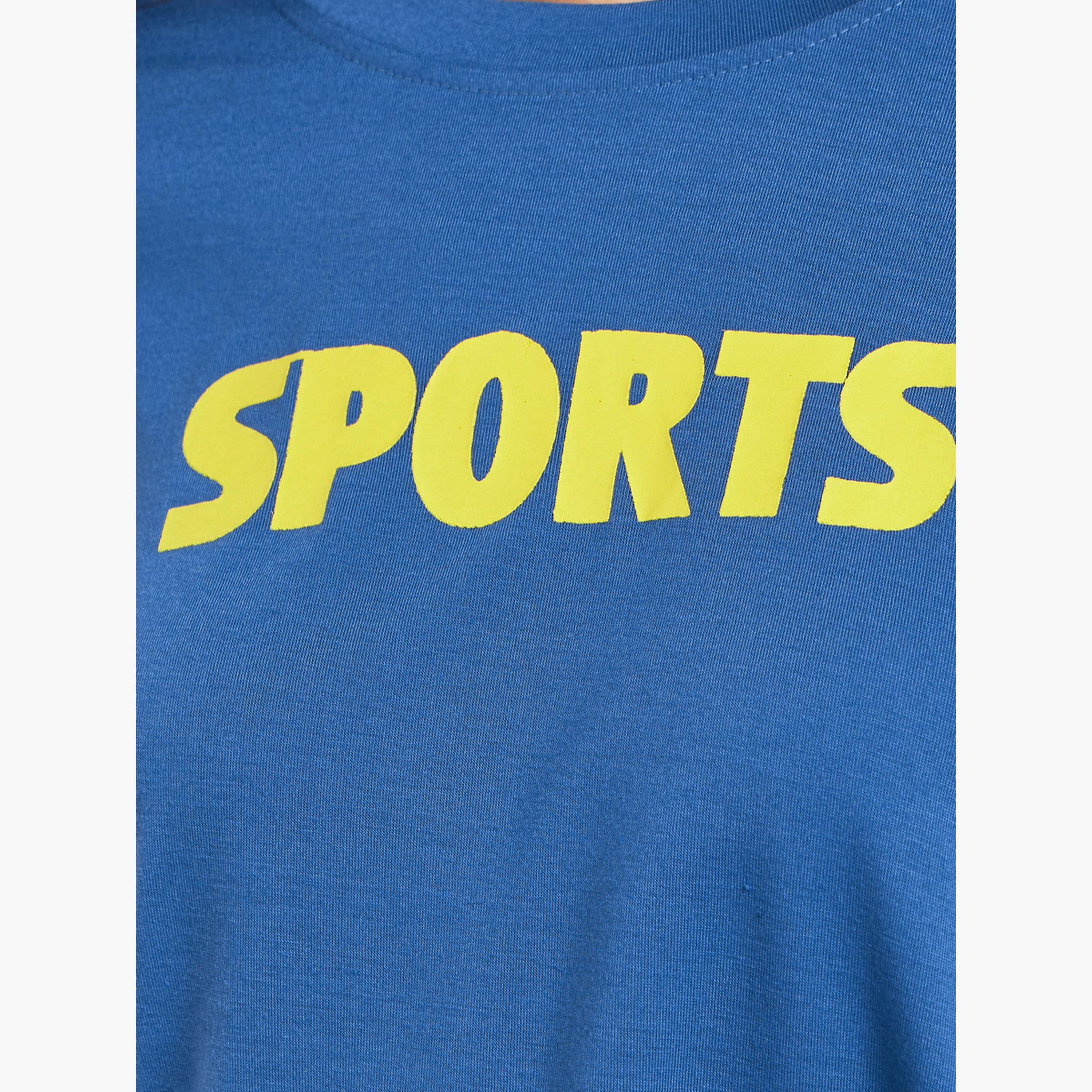 ستايلي - تي شيرت أزرق نقشة شعار متباين للنساء-women-clothing-tshirts-image-4