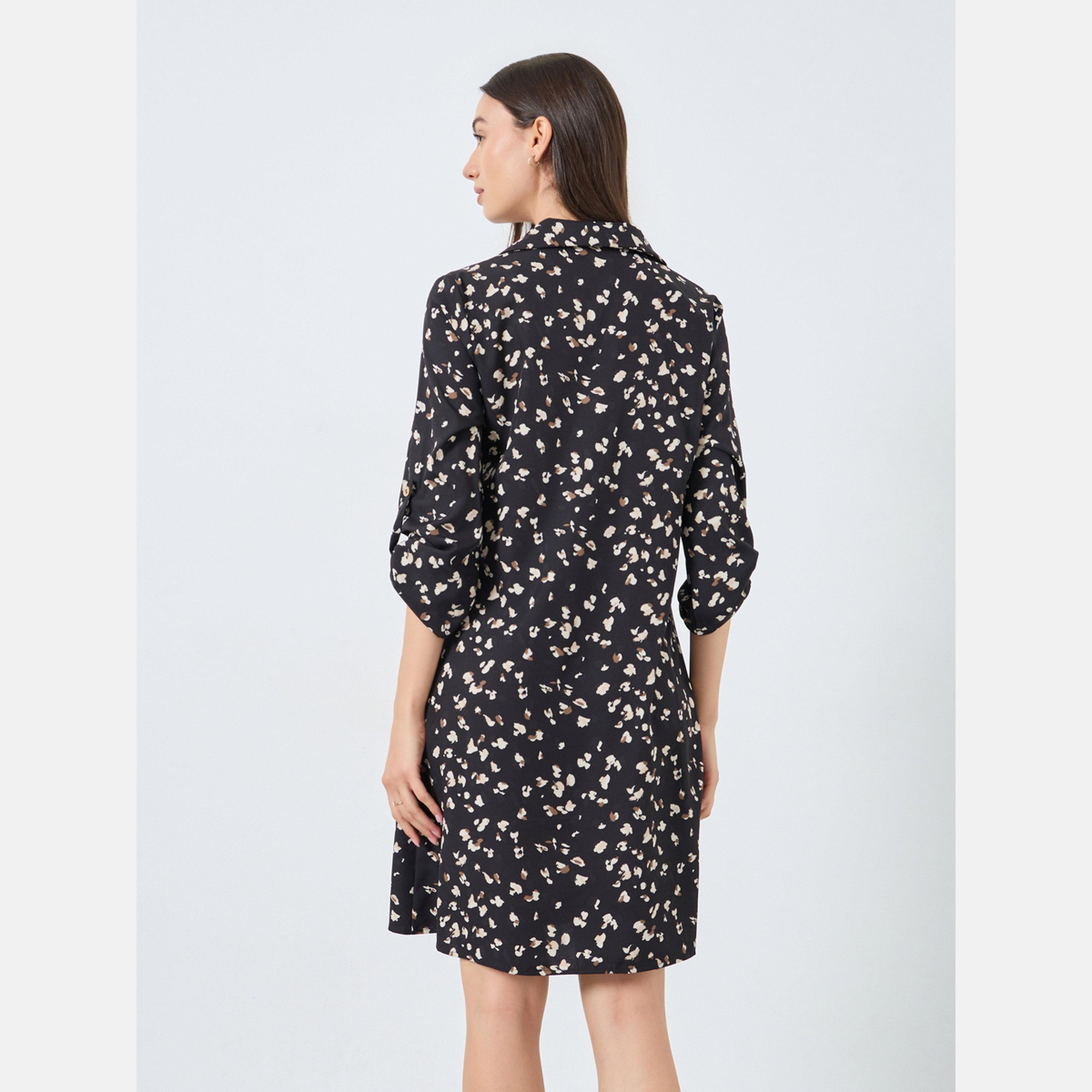 تيك تو - فستان قميص أسود بطبعة غرافيكية بطول الركبة-women-clothing-dresses-image-4