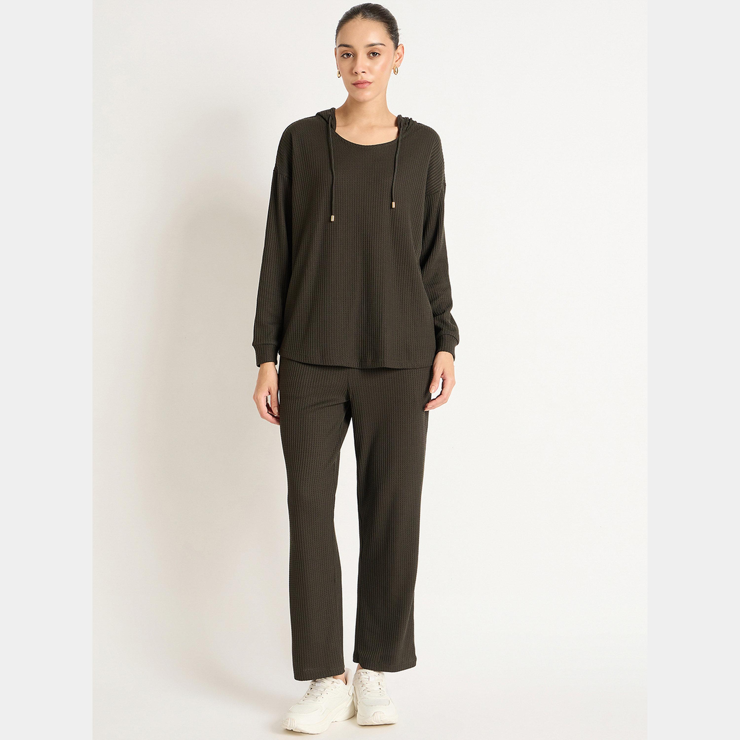 فيميلا - هودي وبنطال رياضي وافل لون زيتوني-women-clothing-coordsets-image-1