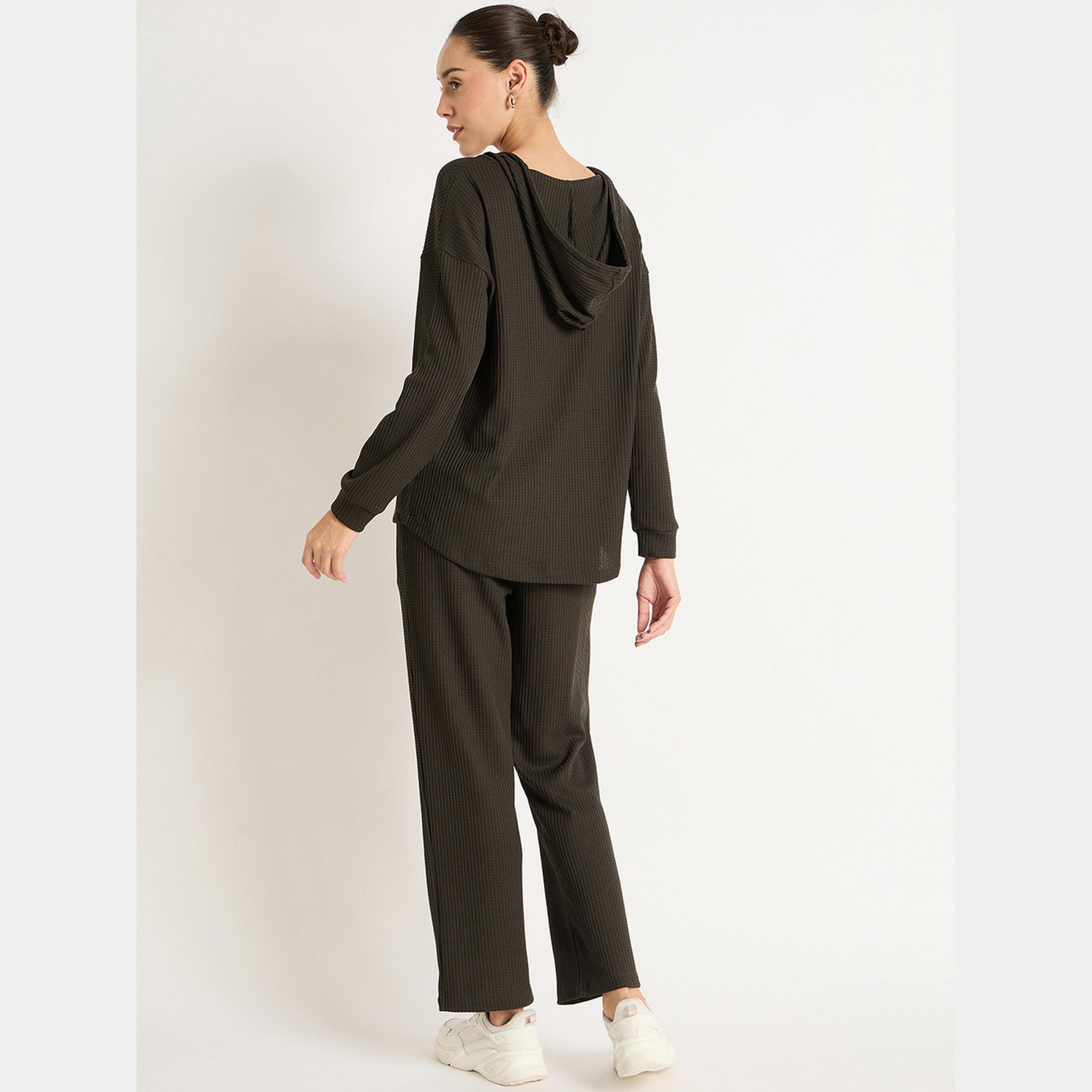 فيميلا - هودي وبنطال رياضي وافل لون زيتوني-women-clothing-coordsets-image-6