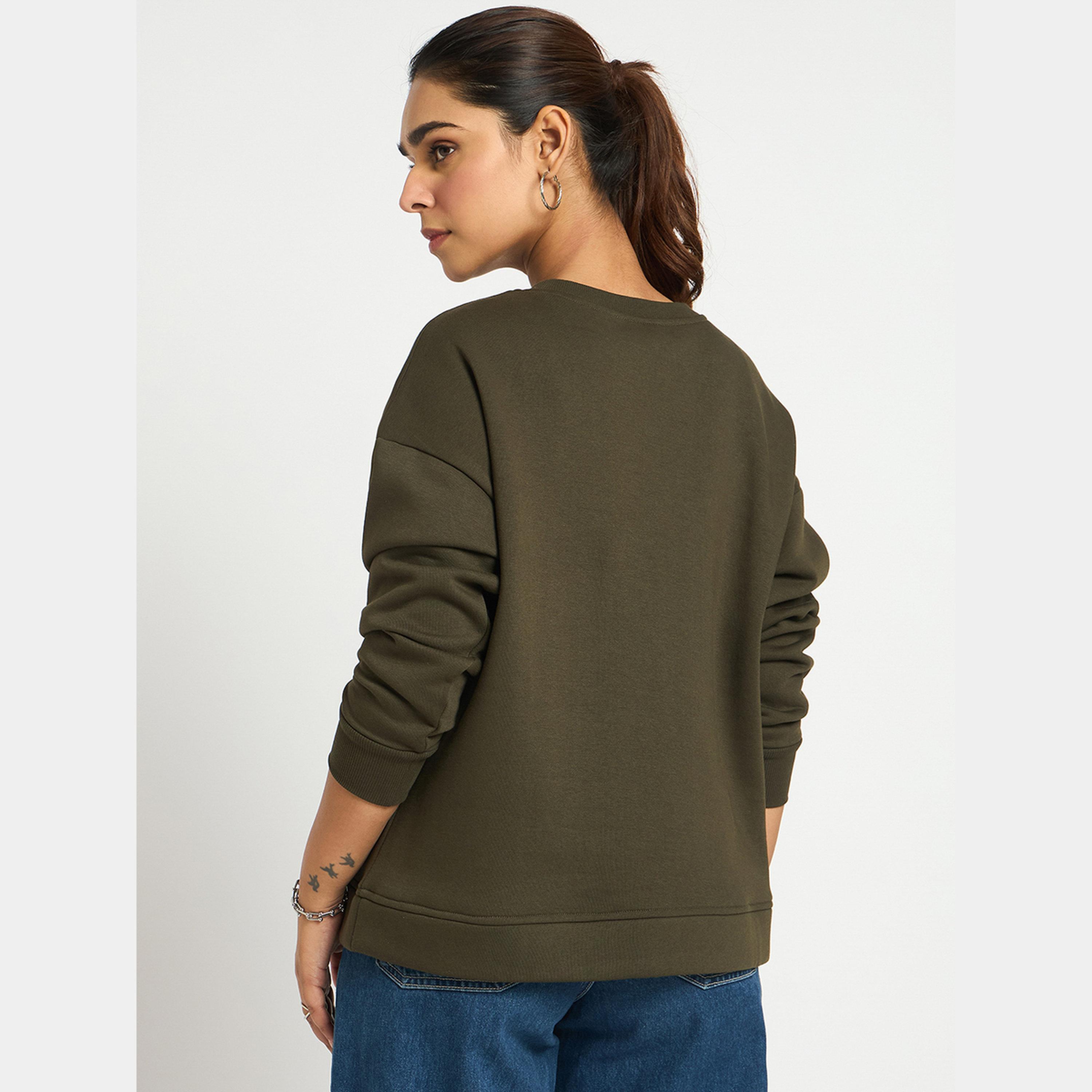 فيميلا - سويت شيرت نسائي صوف بأكمام طويلة ورقبة دائرية سادة-women-winterwear-hoodiesandsweatshirts-sweatshirts-image-5